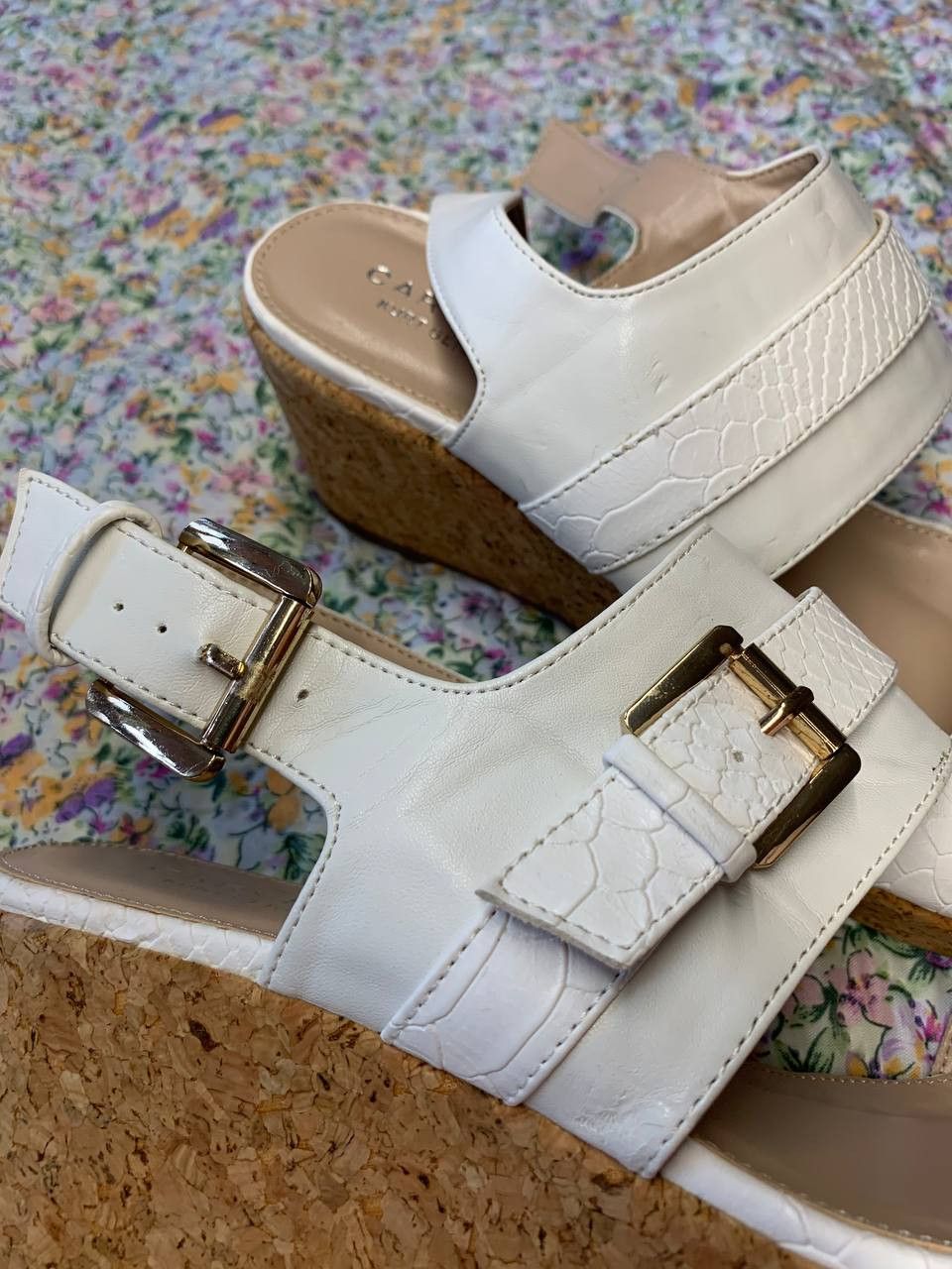 Kurt Geiger Kurt Geiger Carvela white leather women's platform sandals Size US 8.5 / IT 38.5 - 5 Thumbnail