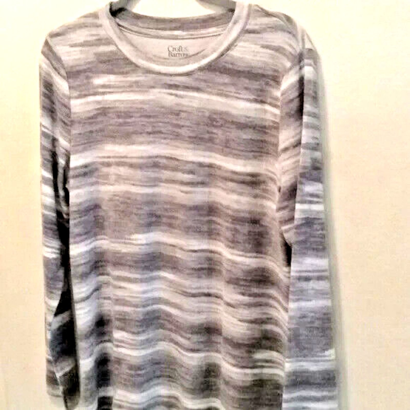 Croft & Barrow CROFT & BARROW COZY SWEATER Sz M. 46% Rayon,46% Polyester Size M / US 6-8 / IT 42-44 - 1 Thumbnail