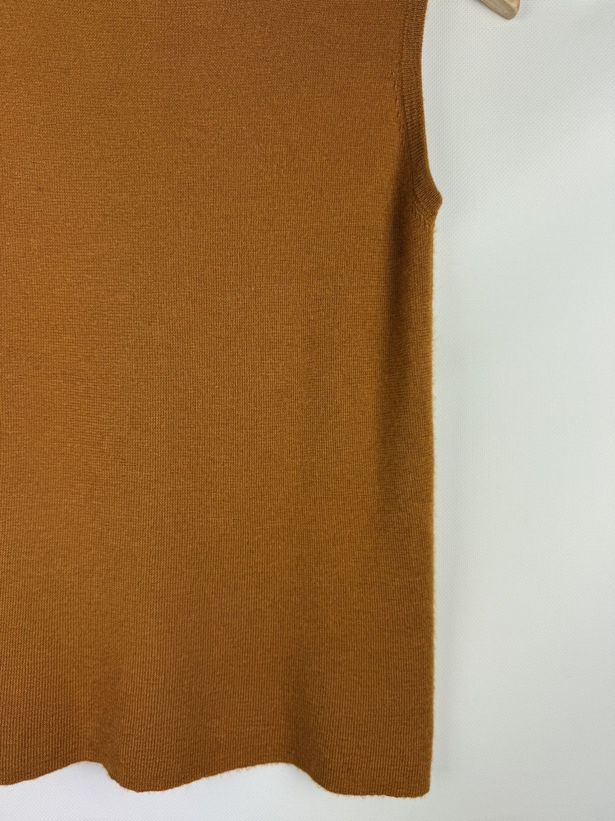 Prada Prada Ladies Sleeveless Cashmere Vest Sweater Size IT 46 Size L / US 10 / IT 46 - 18 Thumbnail