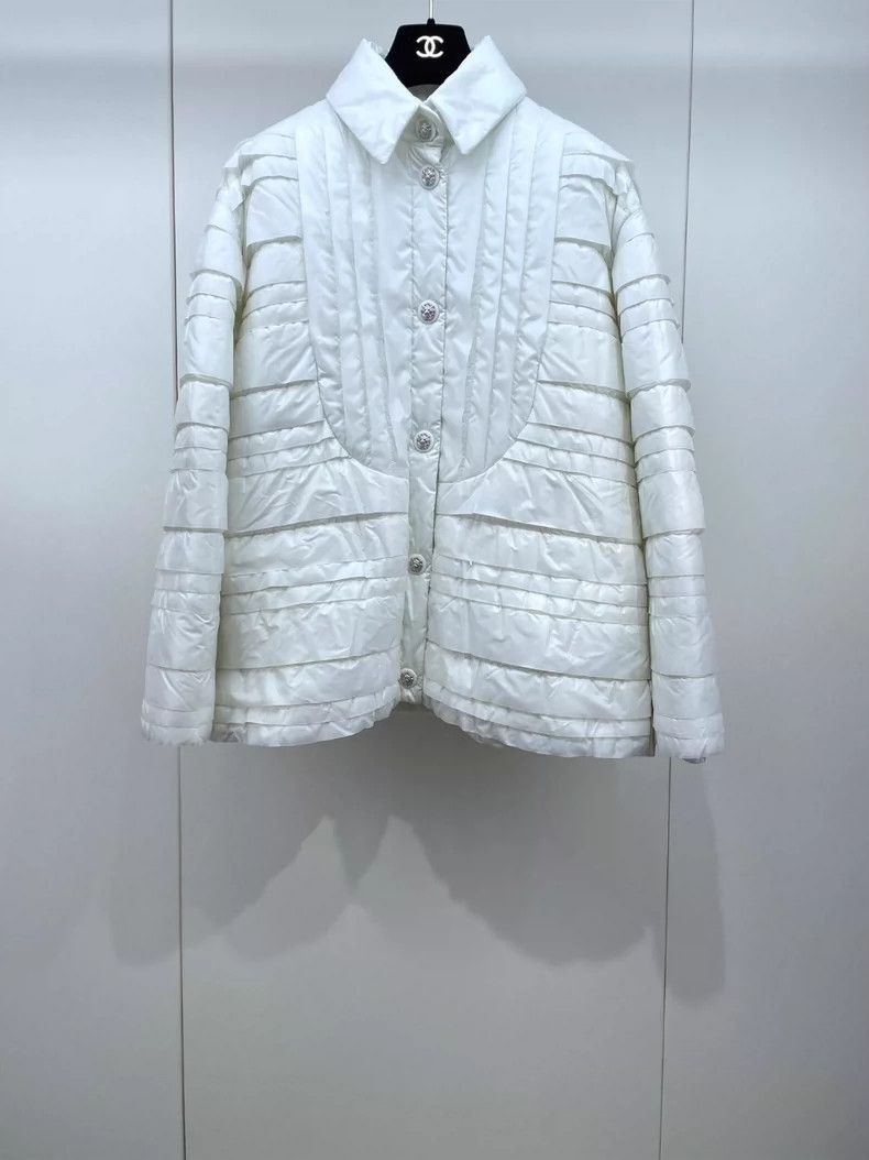 Chanel Chanel Snow Series Snow White Cotton Suit jacket 2504-Nexta Size XS / US 0-2 / IT 36-38 - 1 Thumbnail