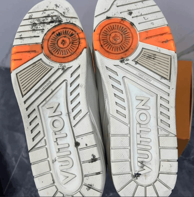 Louis Vuitton Louis Vuitton low-top sneakers Size US 10 / EU 43 - 4 Thumbnail