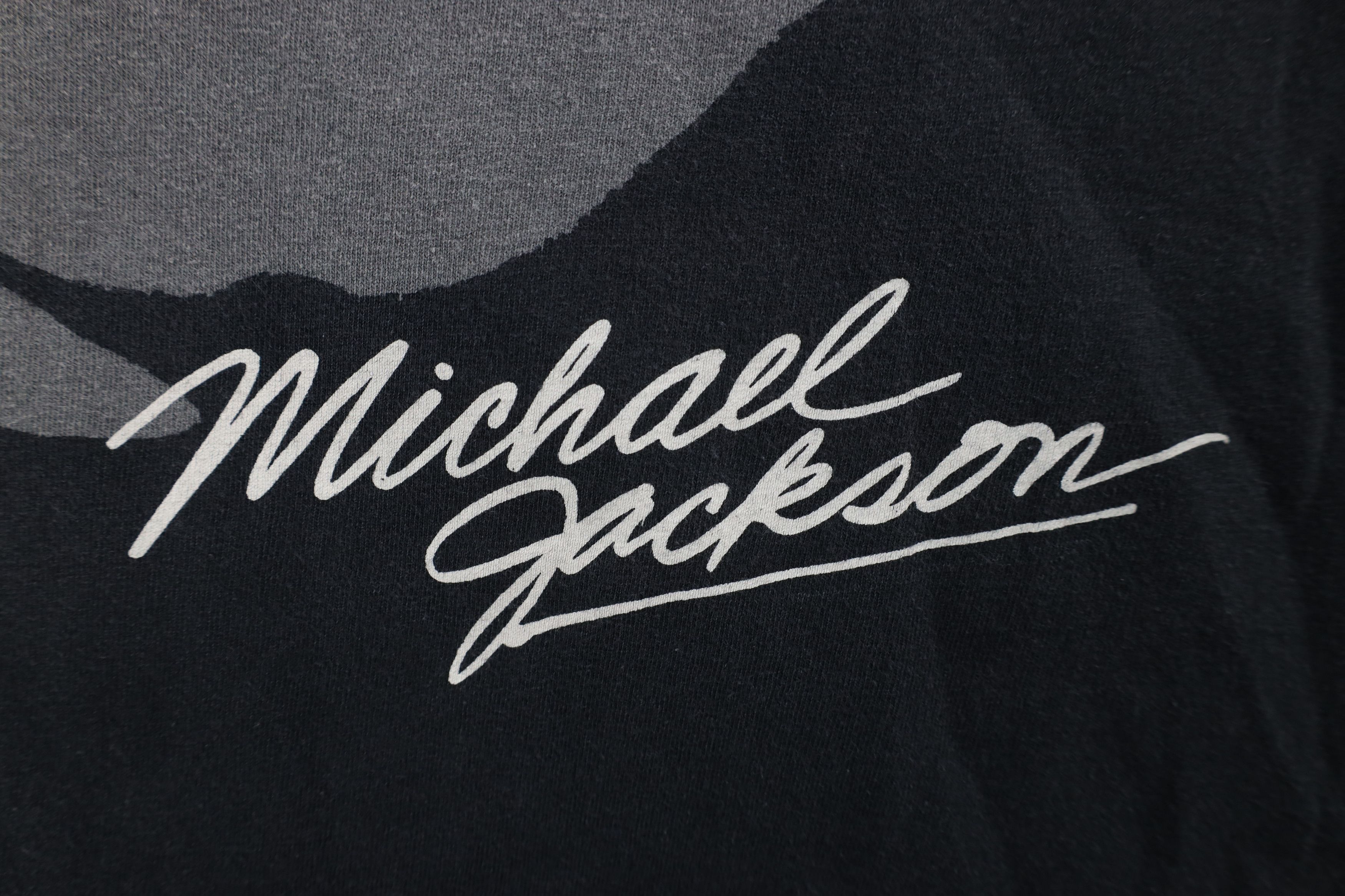 Vintage Vintage This Is It Michael Jackson Documentary T-Shirt Black Size US L / EU 52-54 / 3 - 4 Thumbnail