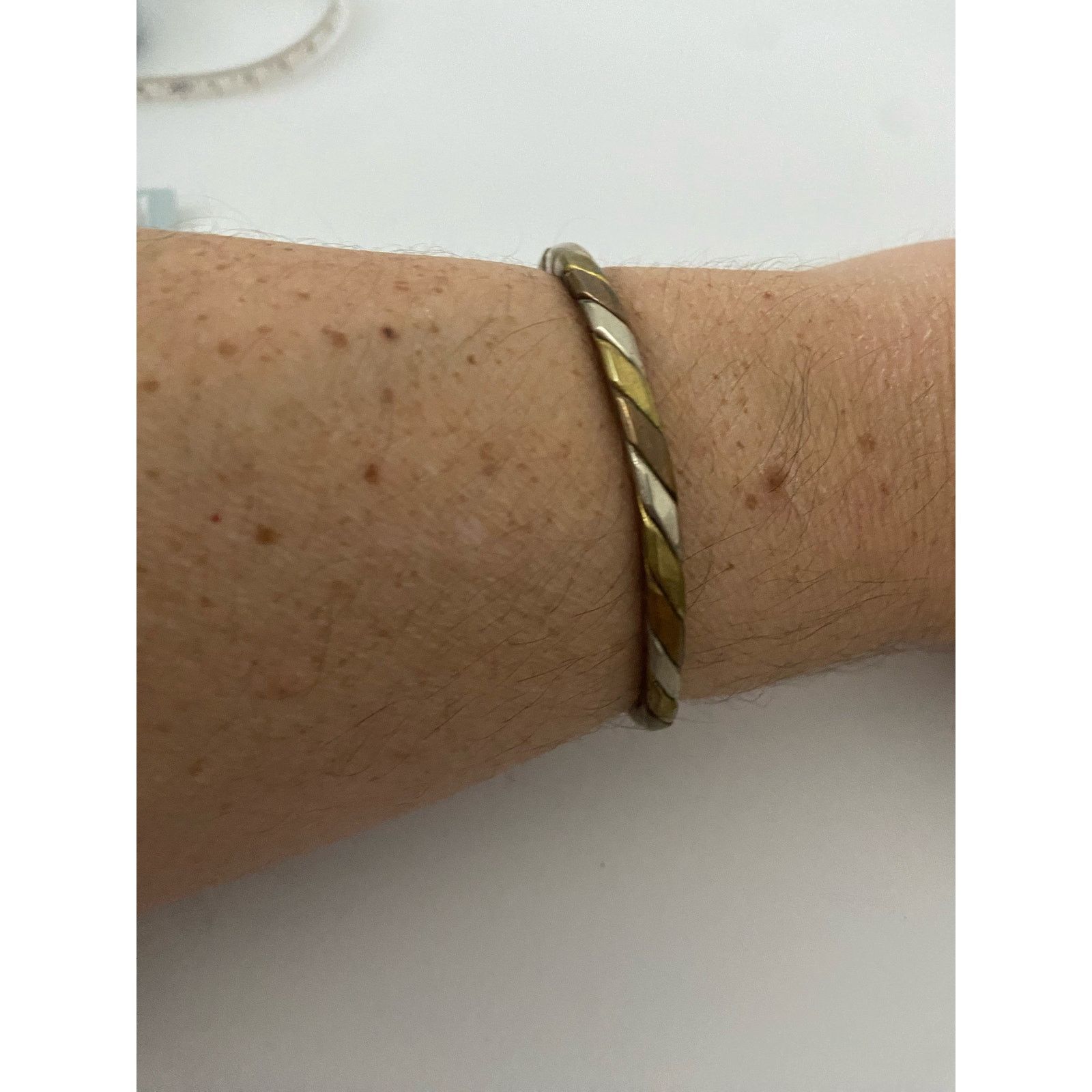 Vintage Vintage mixed tone skinny cuff bracelet Size ONE SIZE - 1 Thumbnail