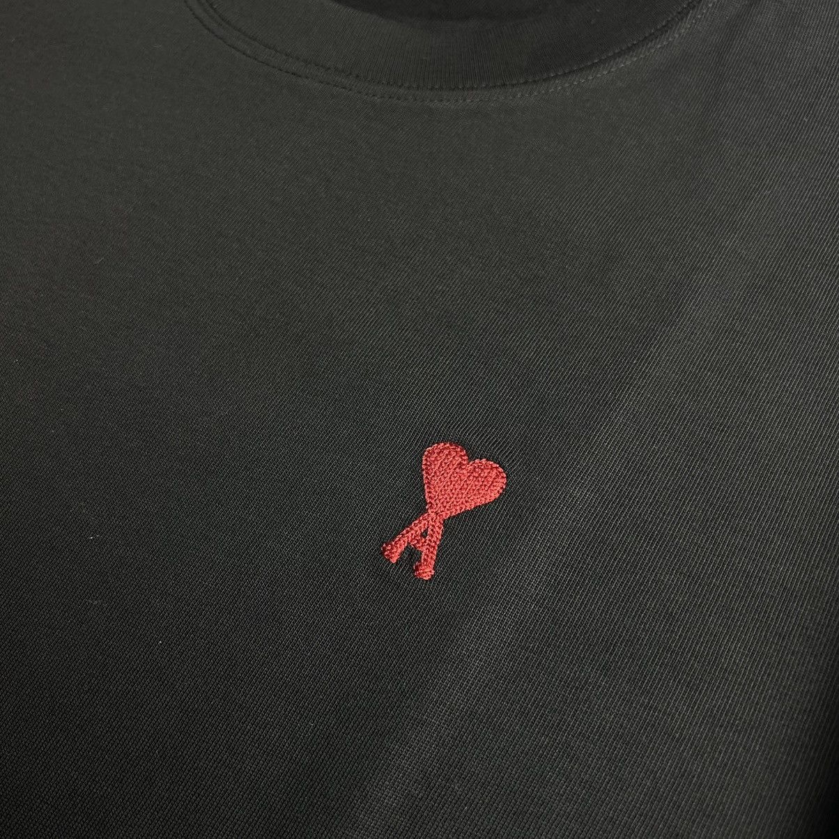 AMI Ami Paris Logo Embroidery T-shirt NEW Size US XL / EU 56 / 4 - 3 Thumbnail