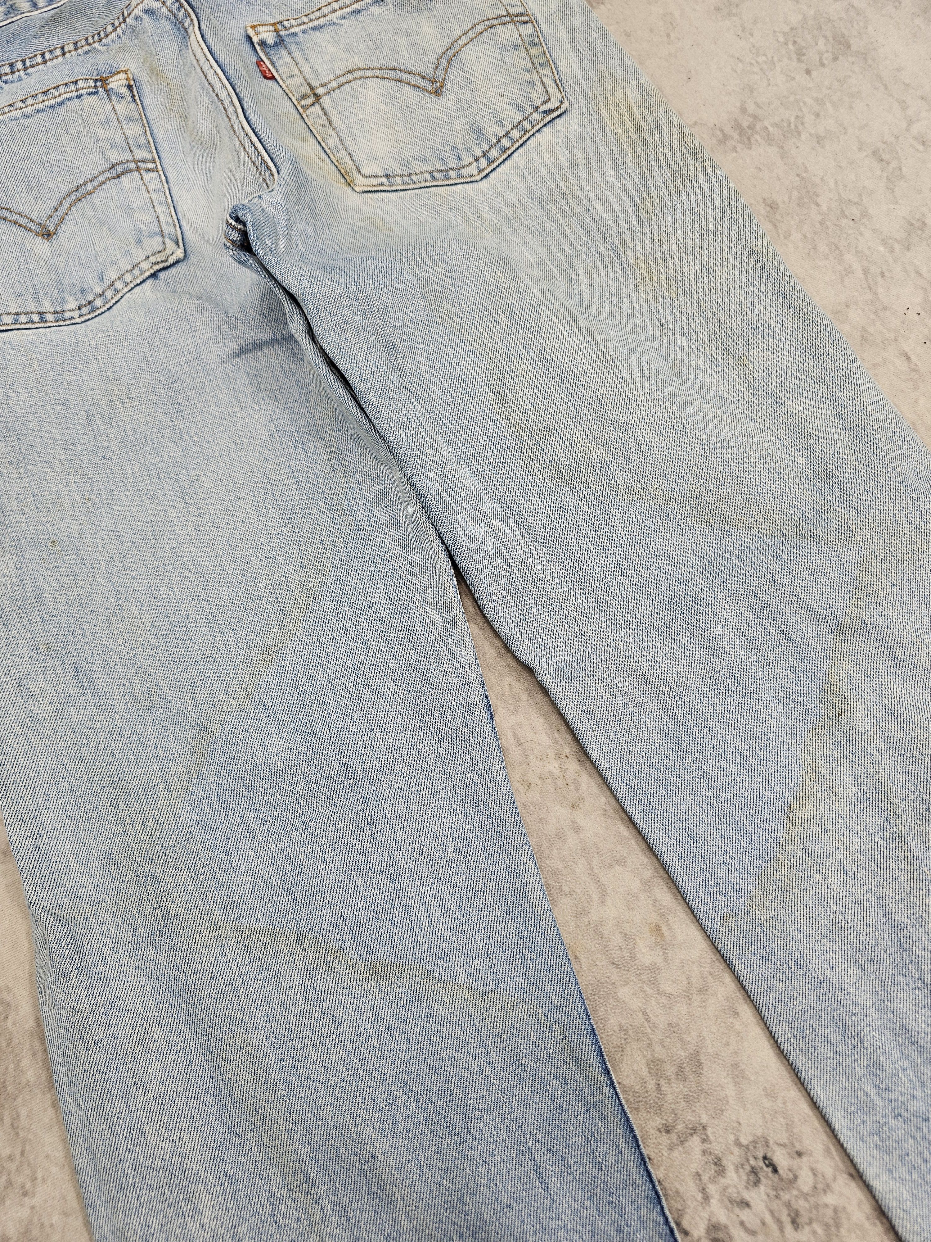 Levi's Vintage Clothing Vtg 90's LEVIS 501 Stain Faded Jeans Made In USA L0550 Size US 28 / EU 44 - 6 Thumbnail