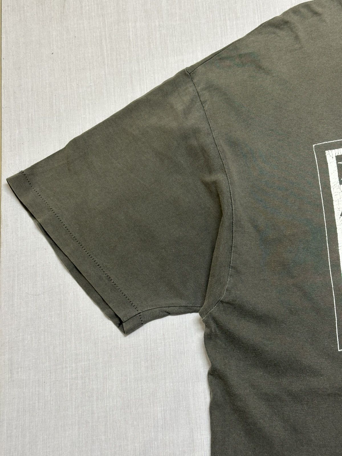 Budweiser vintage Budweiser t-shirt the classic "King of Beers". Size US XL / EU 56 / 4 - 4 Thumbnail