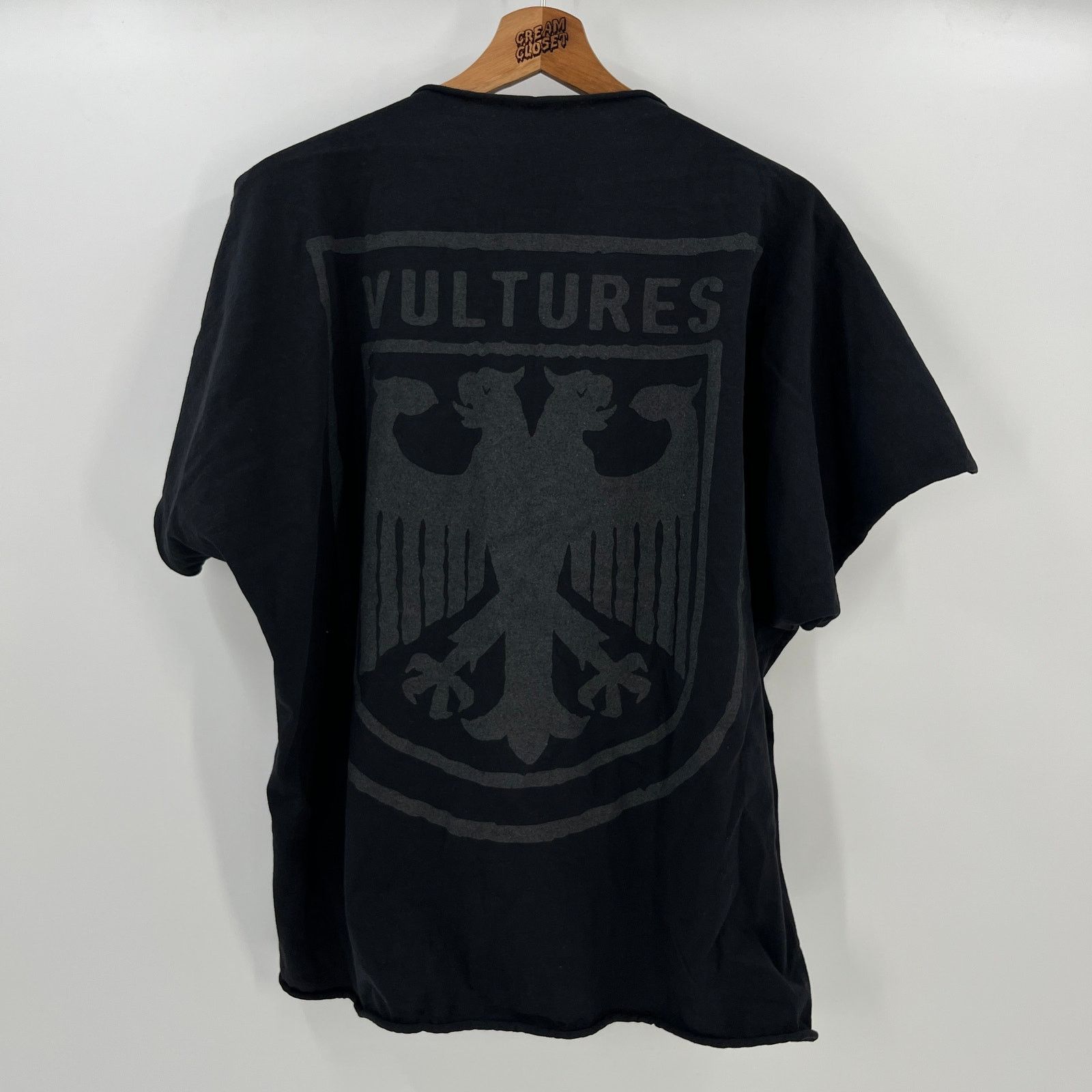 Yeezy Yeezy Two Box Tee Vultures 2 Size 2 Korea Exclusive | Grailed