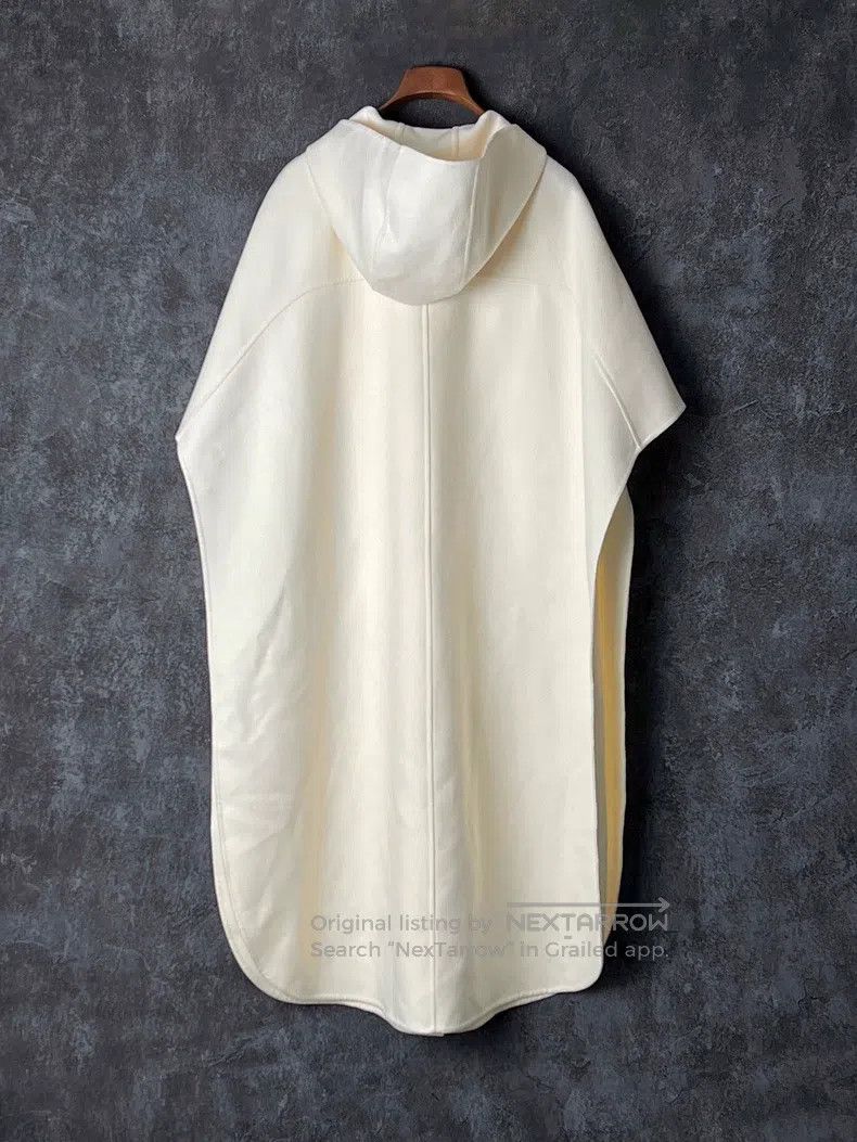 Valentino Valentino White cape coat with a hood of midi length Size S / US 4 / IT 40 - 2 Thumbnail