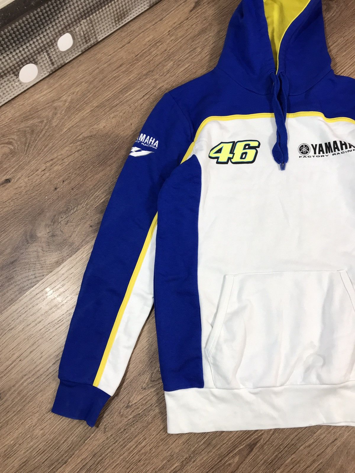 Yamaha Yamaha Valentino Rossi 46 Racing Hoodie Size US M / EU 48-50 / 2 - 2 Thumbnail
