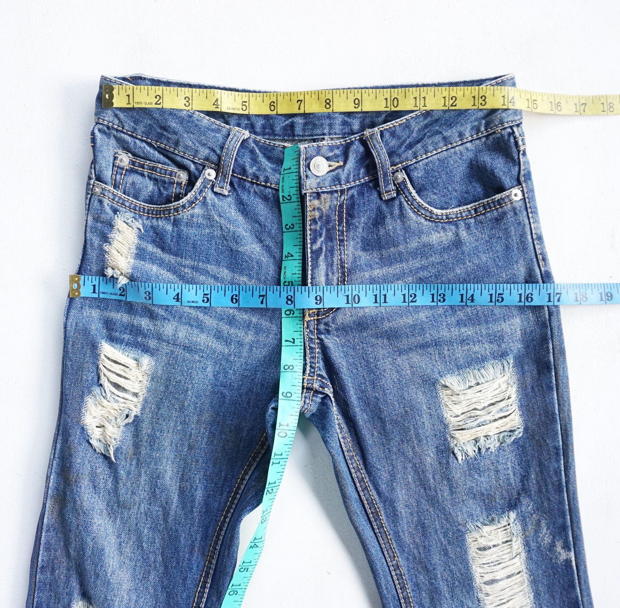 Japanese Brand Low Rise Ripped Dirty Look Flare Jeans Japanese Brand Size 27" / US 4 / IT 40 - 13 Thumbnail
