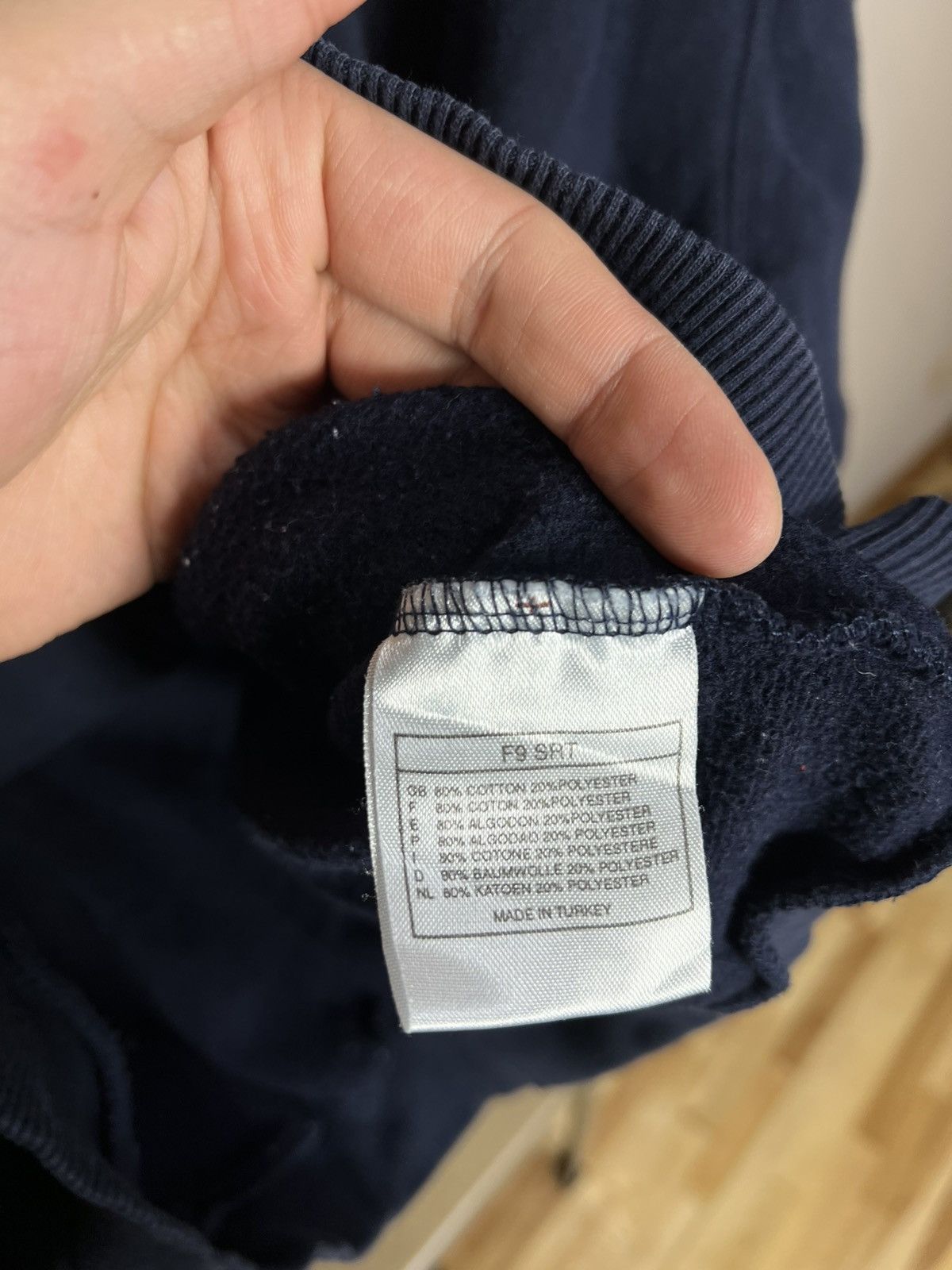 Other Y2K Vintage Nike Zip Hoodie Big Logo Back Embroidered Size L Size US L / EU 52-54 / 3 - 7 Thumbnail