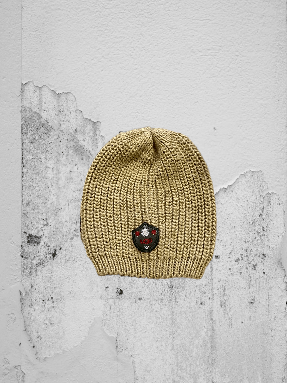 Ugg Hats UGG logo Vintage Y2K Streetwear Size ONE SIZE - 1 Thumbnail