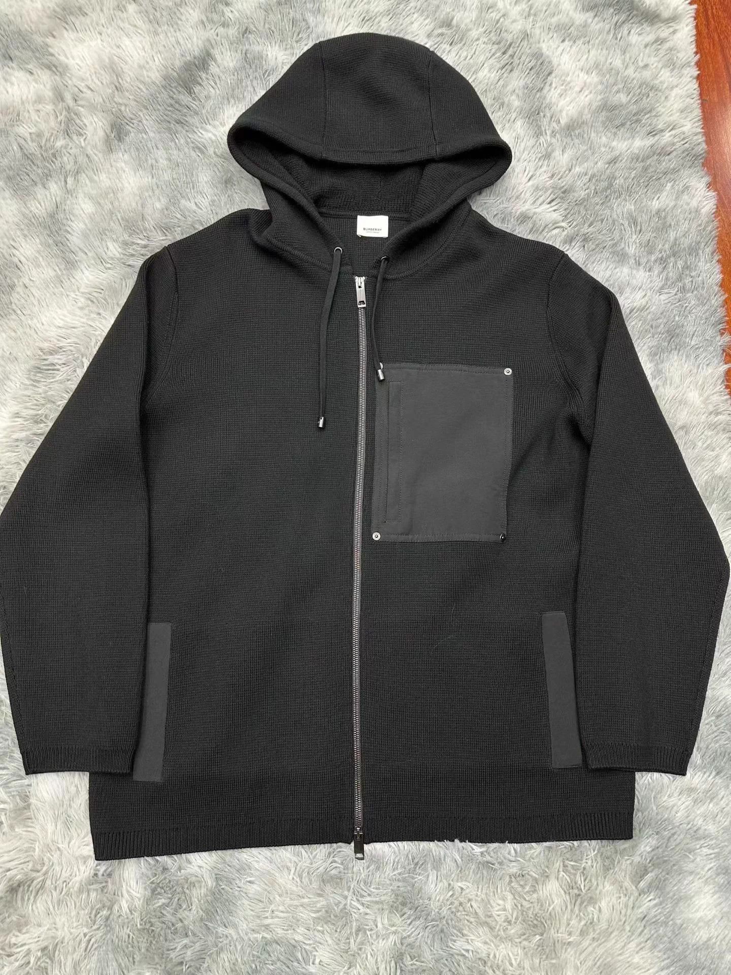 Burberry Burberry Wool Zip-Up Sweater L New Size US L / EU 52-54 / 3 - 1 Thumbnail