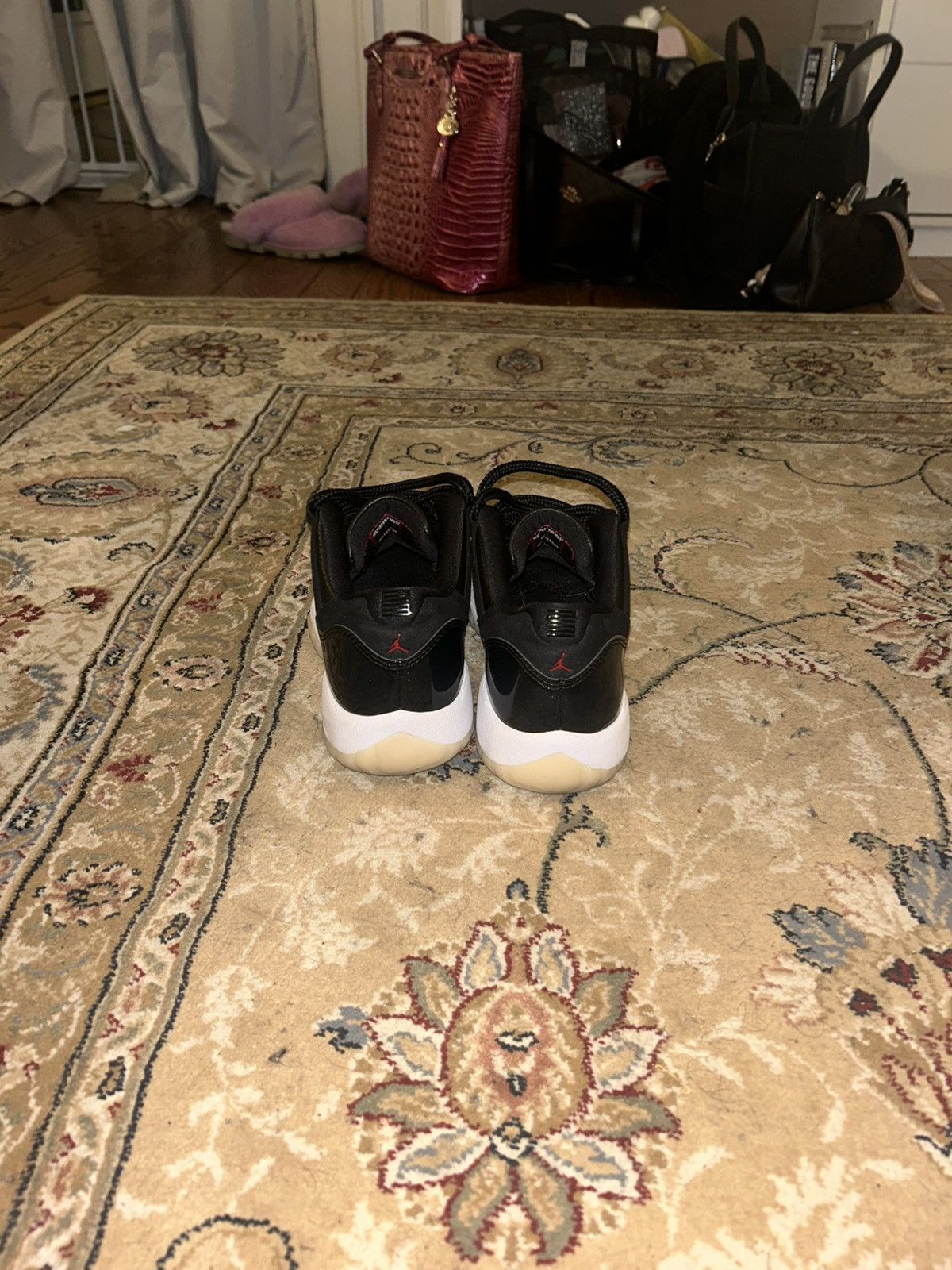 Jordan Brand Jordan 11 Low “72-10” Size US 8 / IT 38 - 6 Thumbnail