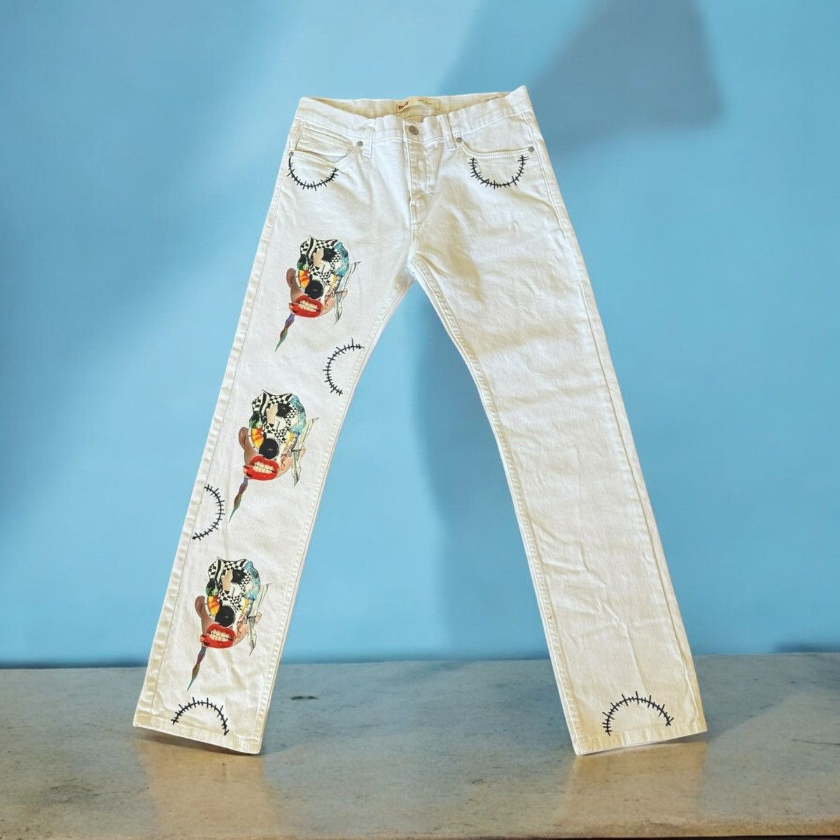 Levi's Unisex Up-cycled reworked one of a kind Levi’s white jeans. Size US 30 / EU 46 - 1 Thumbnail