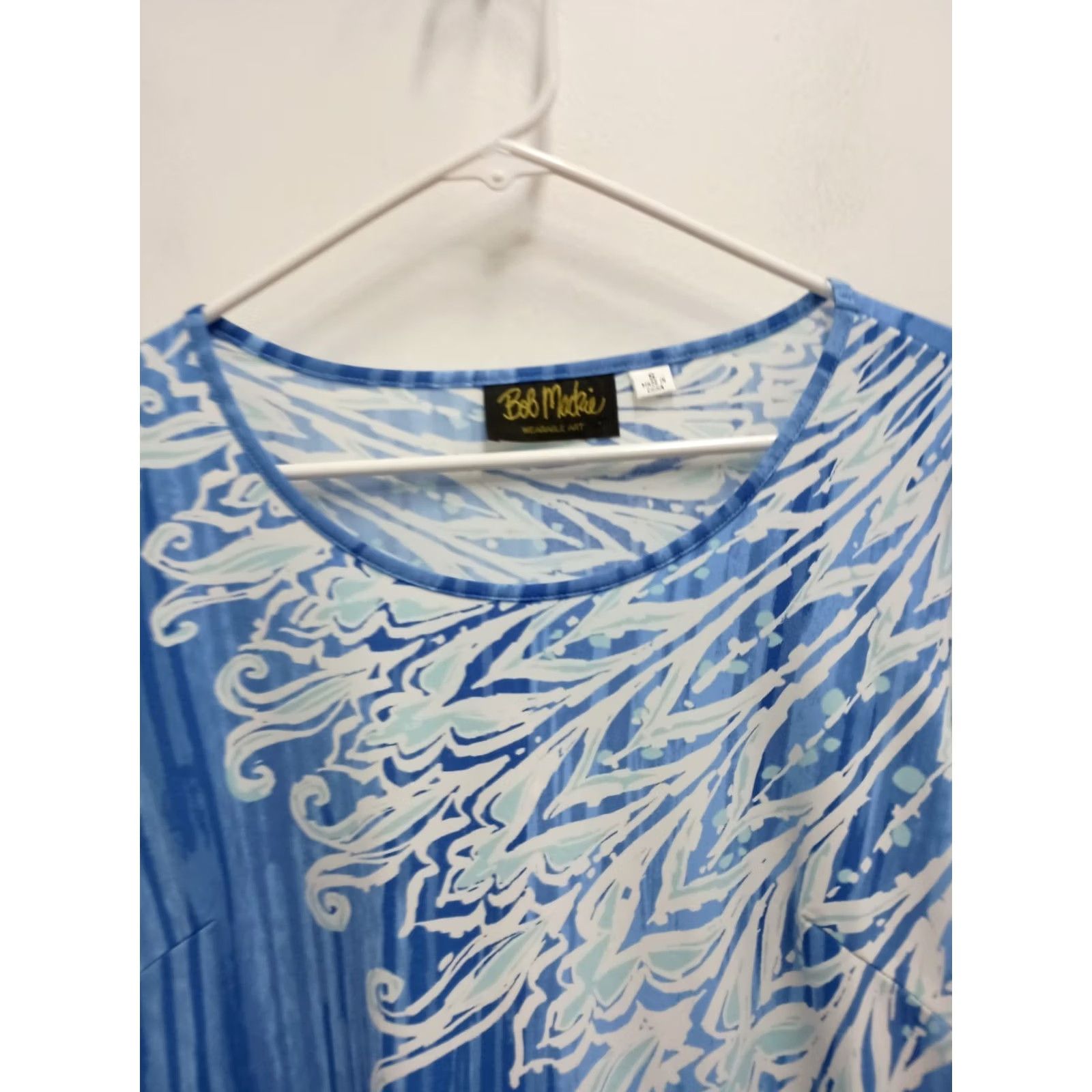 Bob Mackie Bob Mackie Wearable Art Top Small Blue White Floral Boat Neck Long Sleeve Womens Size S / US 4 / IT 40 - 2 Thumbnail