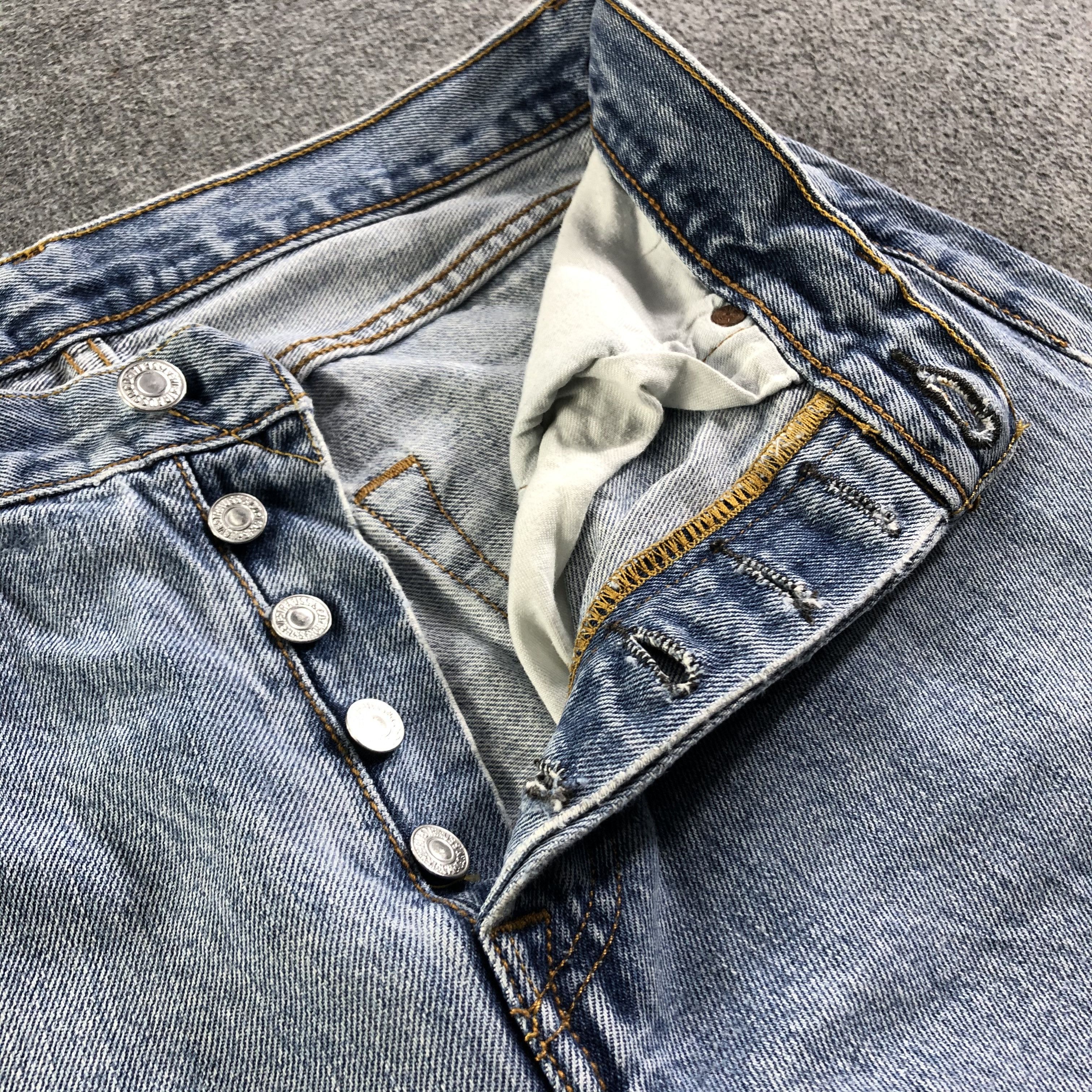 Levi's Vintage Blue Wash Levis 501 Jeans-J3428 Size US 31 - 7 Thumbnail