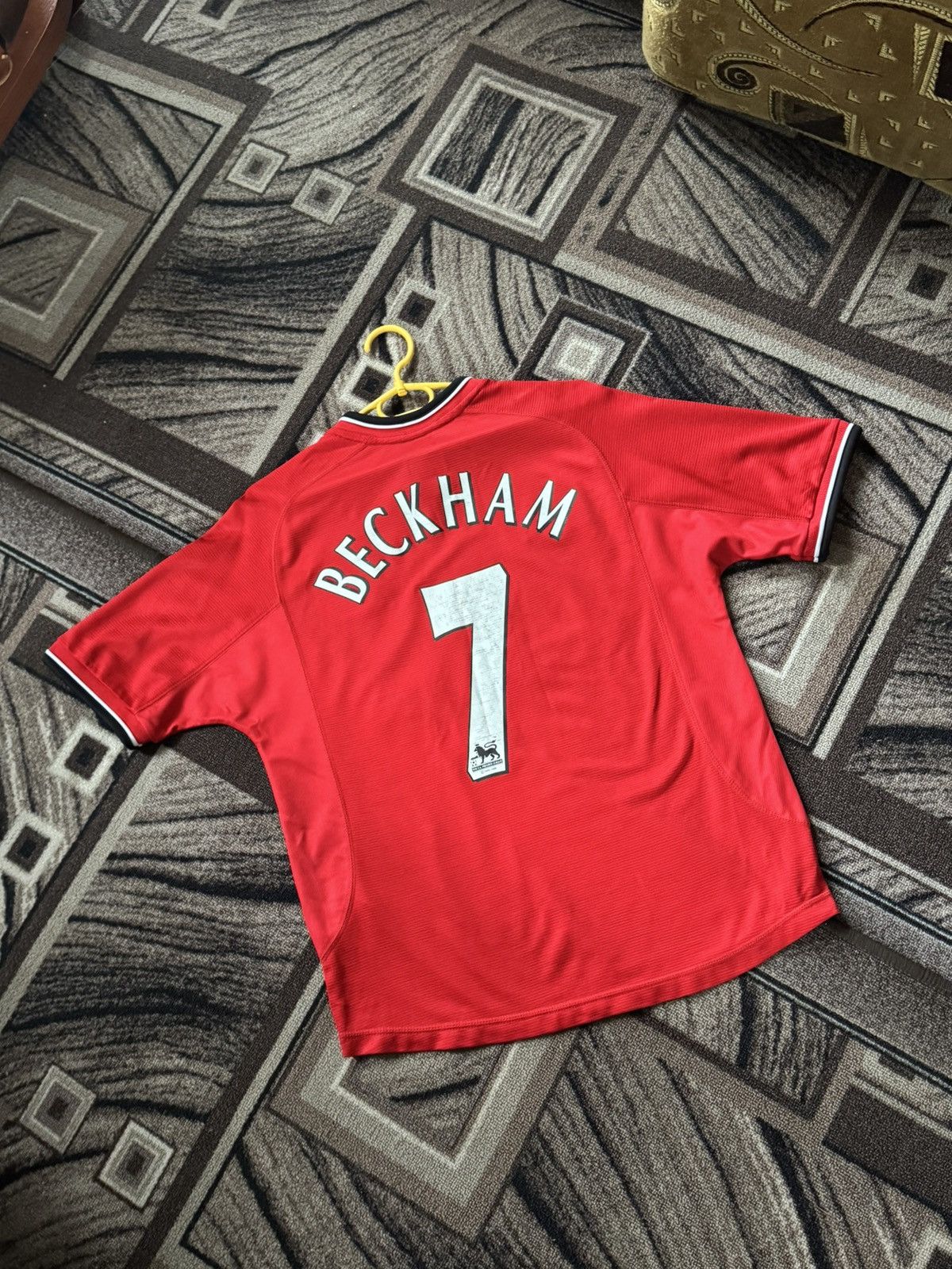 Umbro 2000 / 2002 Manchester United - Beckham #7 Umbro Archive Size US M / EU 48-50 / 2 - 1 Thumbnail