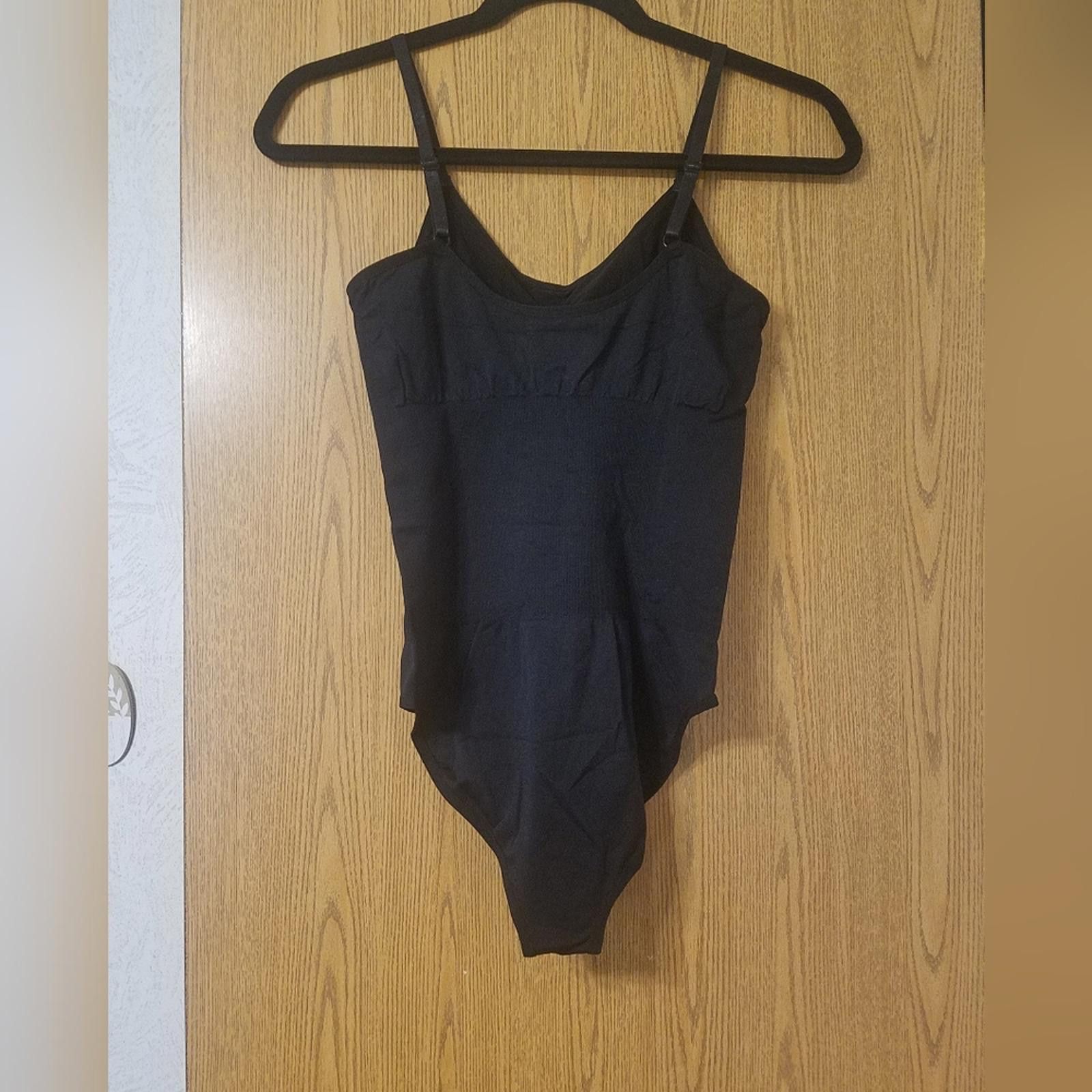 Designer Yogains Black One-Piece Bodysuit Size ONE SIZE - 2 Thumbnail