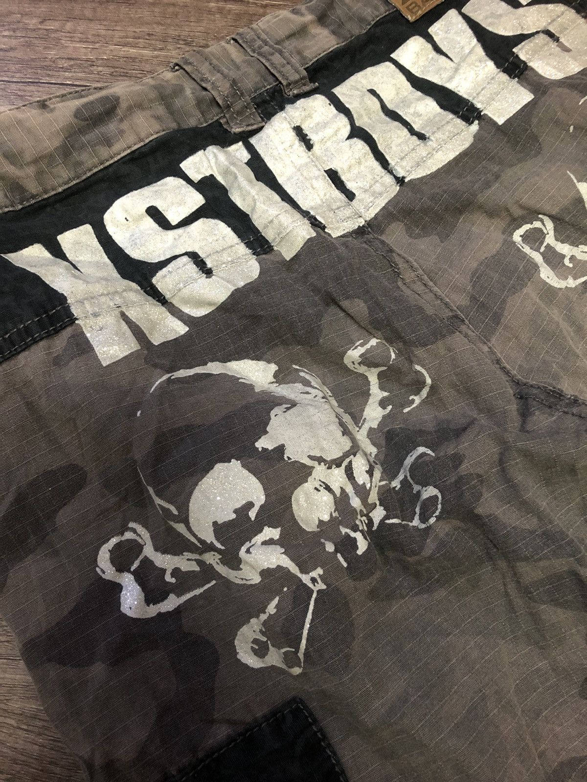 Designer × Japanese Brand BA-TSU STUDIO SKULL DESIGN CAMO SHORT PANTS Size US 30 / EU 46 - 2 Thumbnail