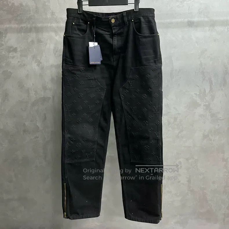 Louis Vuitton Louis Vuitton New Black Solid Loose Zip Straight-Leg Jeans Size US 34 / EU 50 - 1 Thumbnail