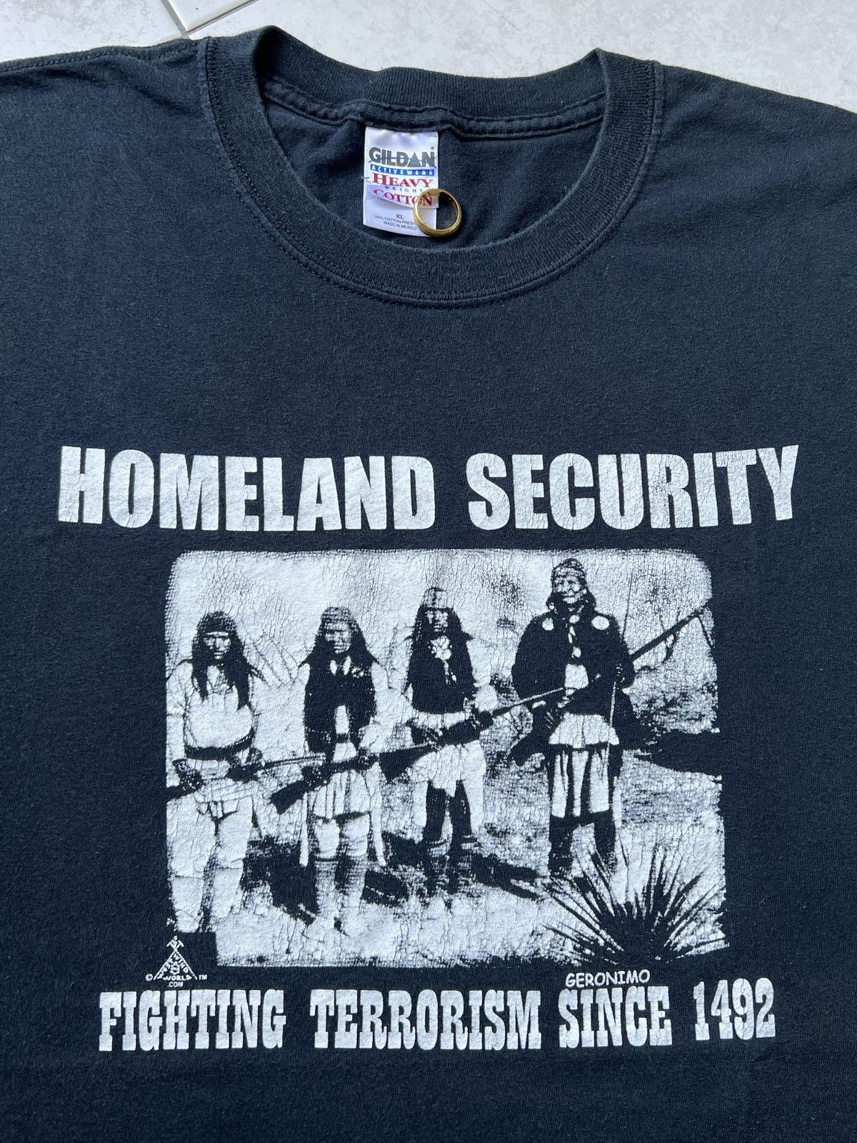 Vintage Vintage Homeland Security T-Shirt Size US XL / EU 56 / 4 - 1 Thumbnail