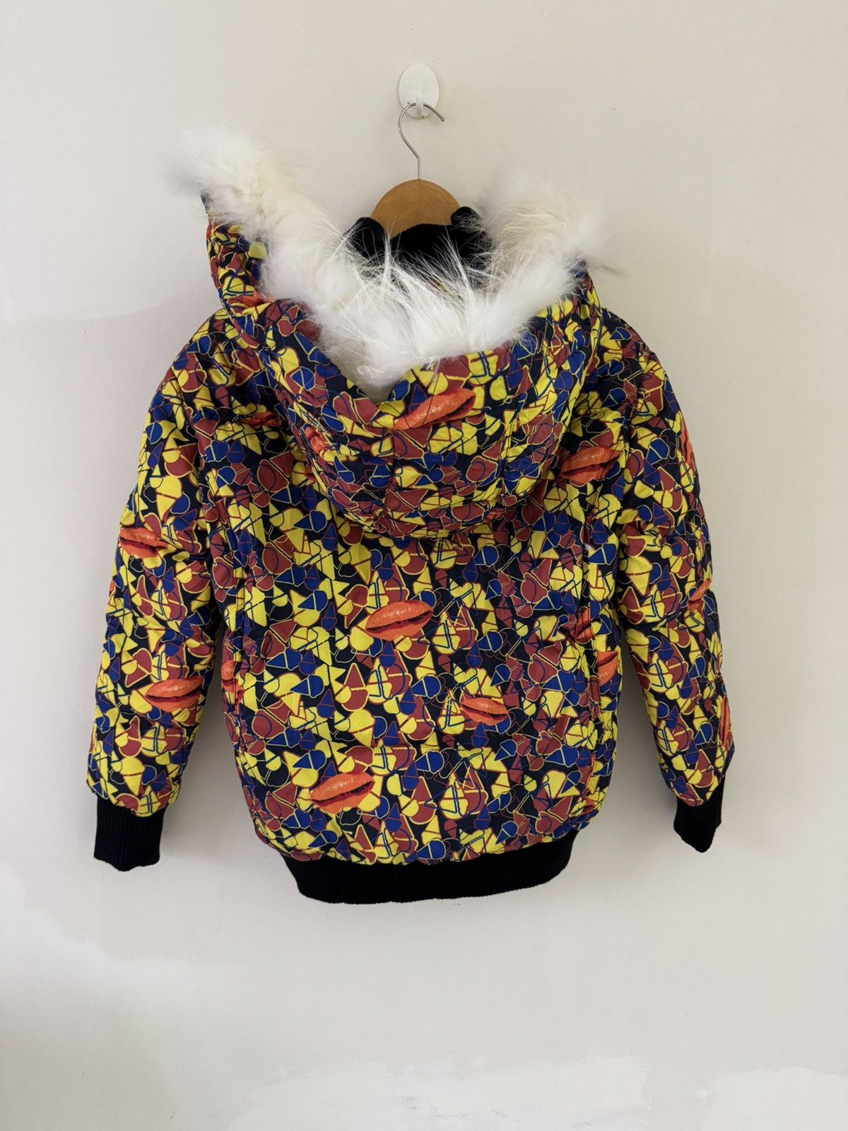 Le Grande Bleu (L.G.B.) 69 SLAM PLAY LOUD FUR HOODIE JACKET LIKE LGB STYLE Size US S / EU 44-46 / 1 - 5 Thumbnail