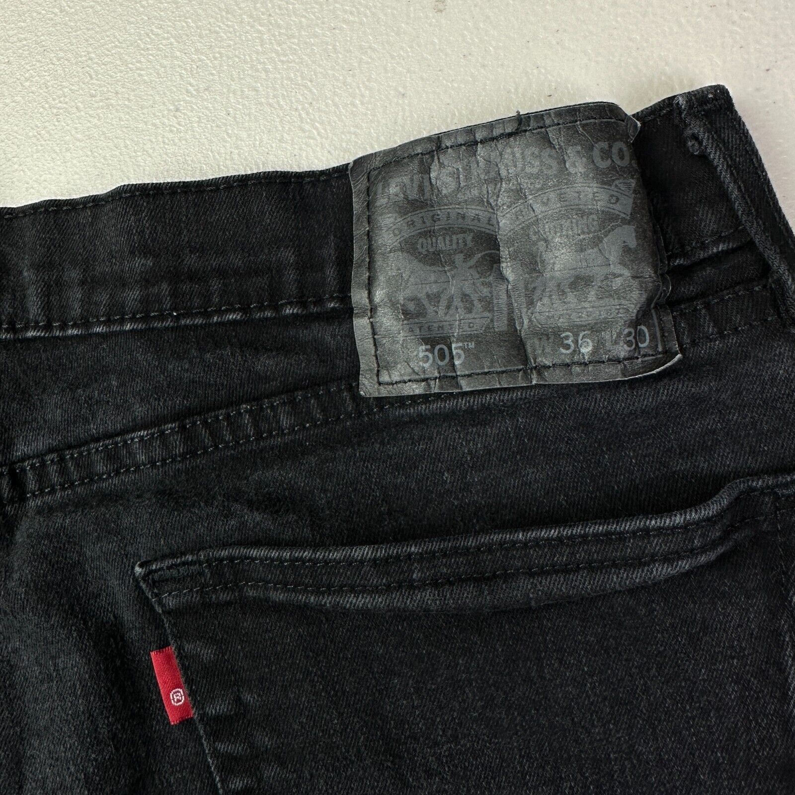 Levi's Levis 505 Regular Fit Straight Leg Jeans *Missing Button* Size US 30 / EU 46 - 3 Thumbnail