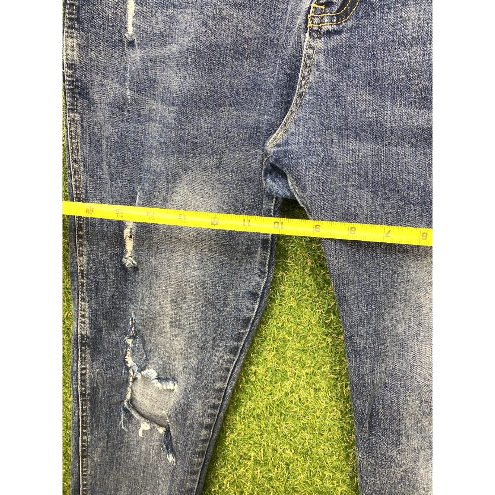 YoungLA YOUNGLA Jeans Mens Slim Fit 32x32 Blue Distressed Medium Wash Y2K Size US 32 / EU 48 - 7 Thumbnail