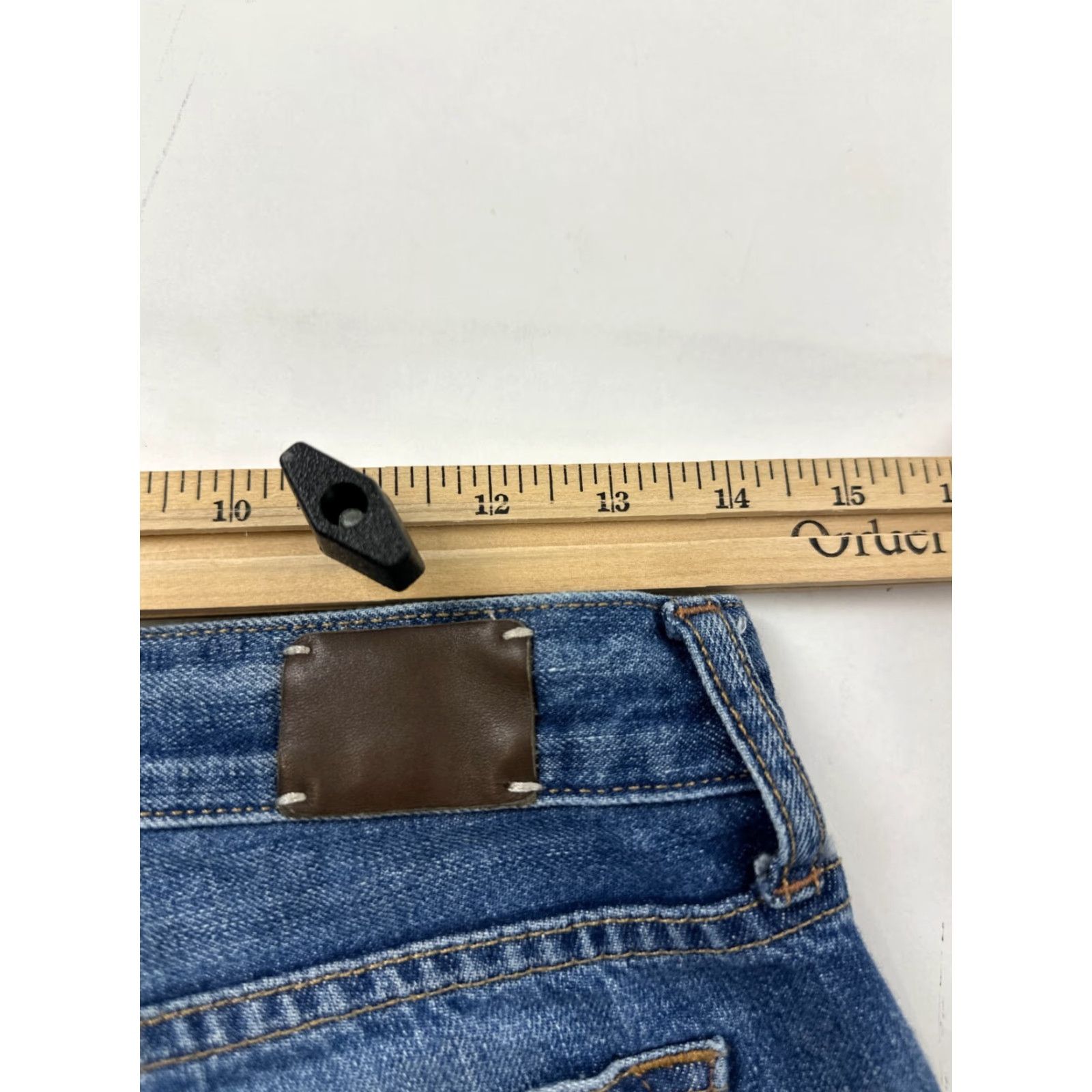 Banana Republic Banana Republic Shorts Womens 25 Blue Denim Jean Stretch Cutoff Jorts Size 42" / US 20 - 7 Thumbnail