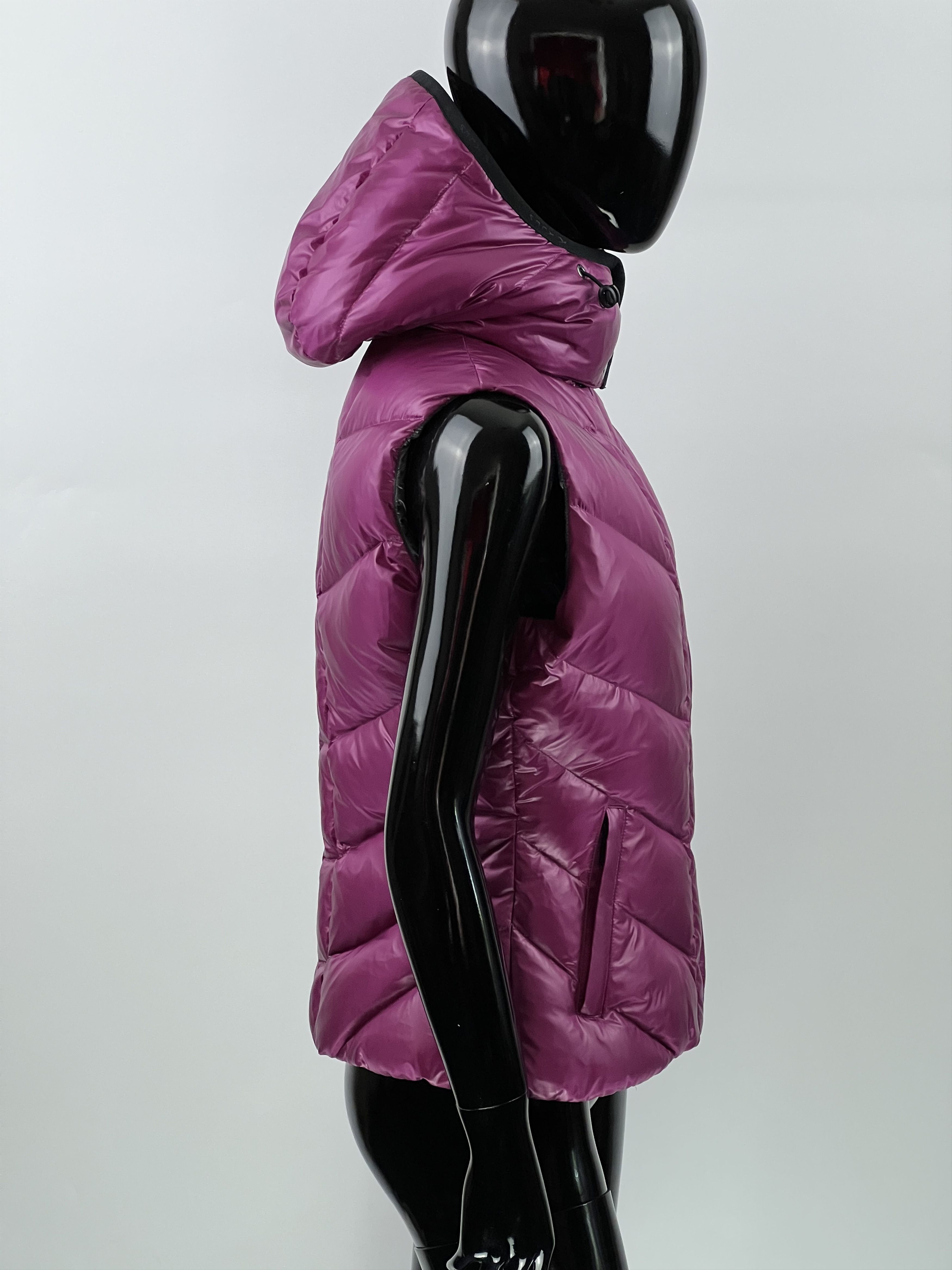 KJUS Kjus Women's Down Hooded Vest Puffer Size 36/S Size S / US 4 / IT 40 - 2 Thumbnail