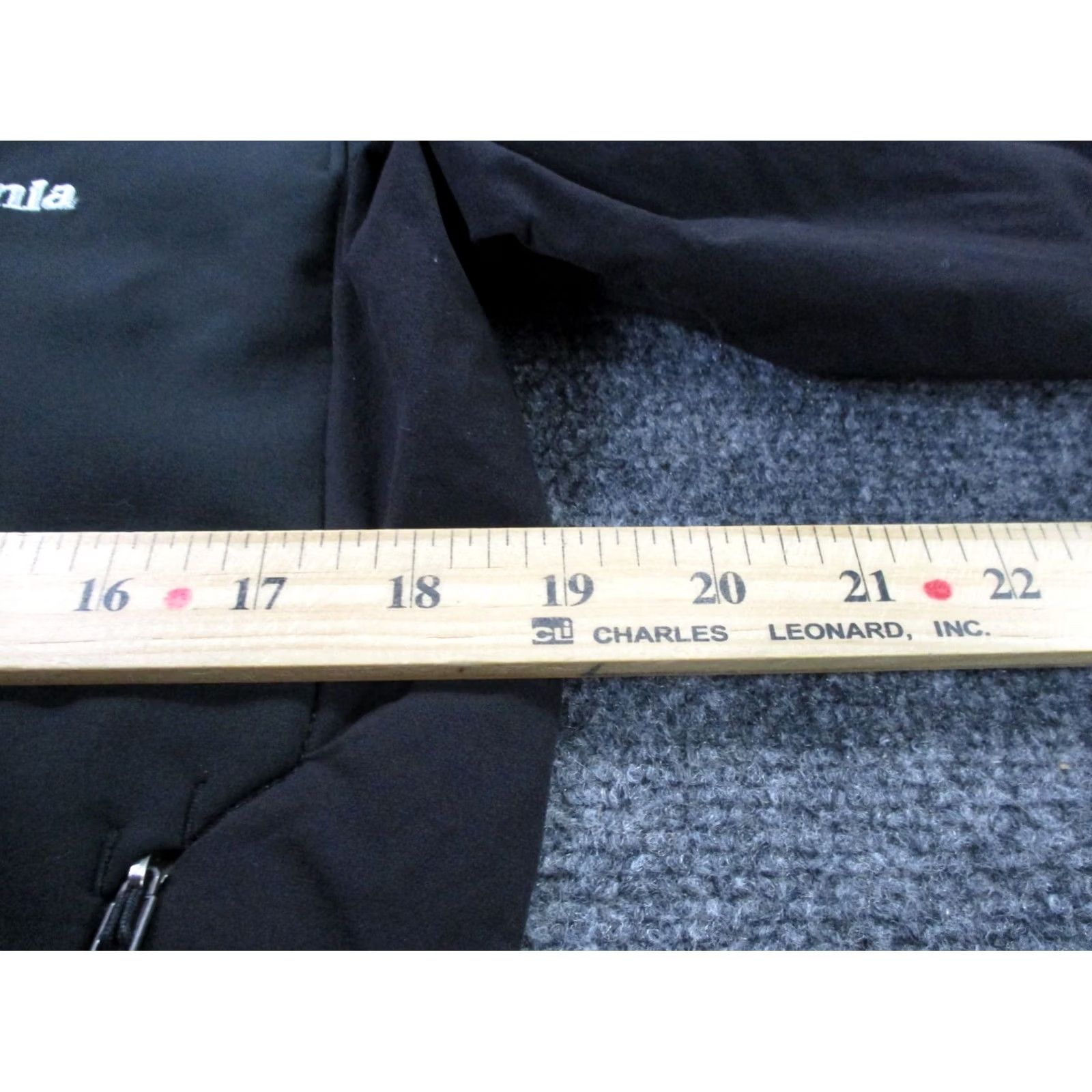 Patagonia Patagonia Jacket Womens S Black Softshell Camping Outdoors Hiking Track Size S / US 4 / IT 40 - 5 Thumbnail