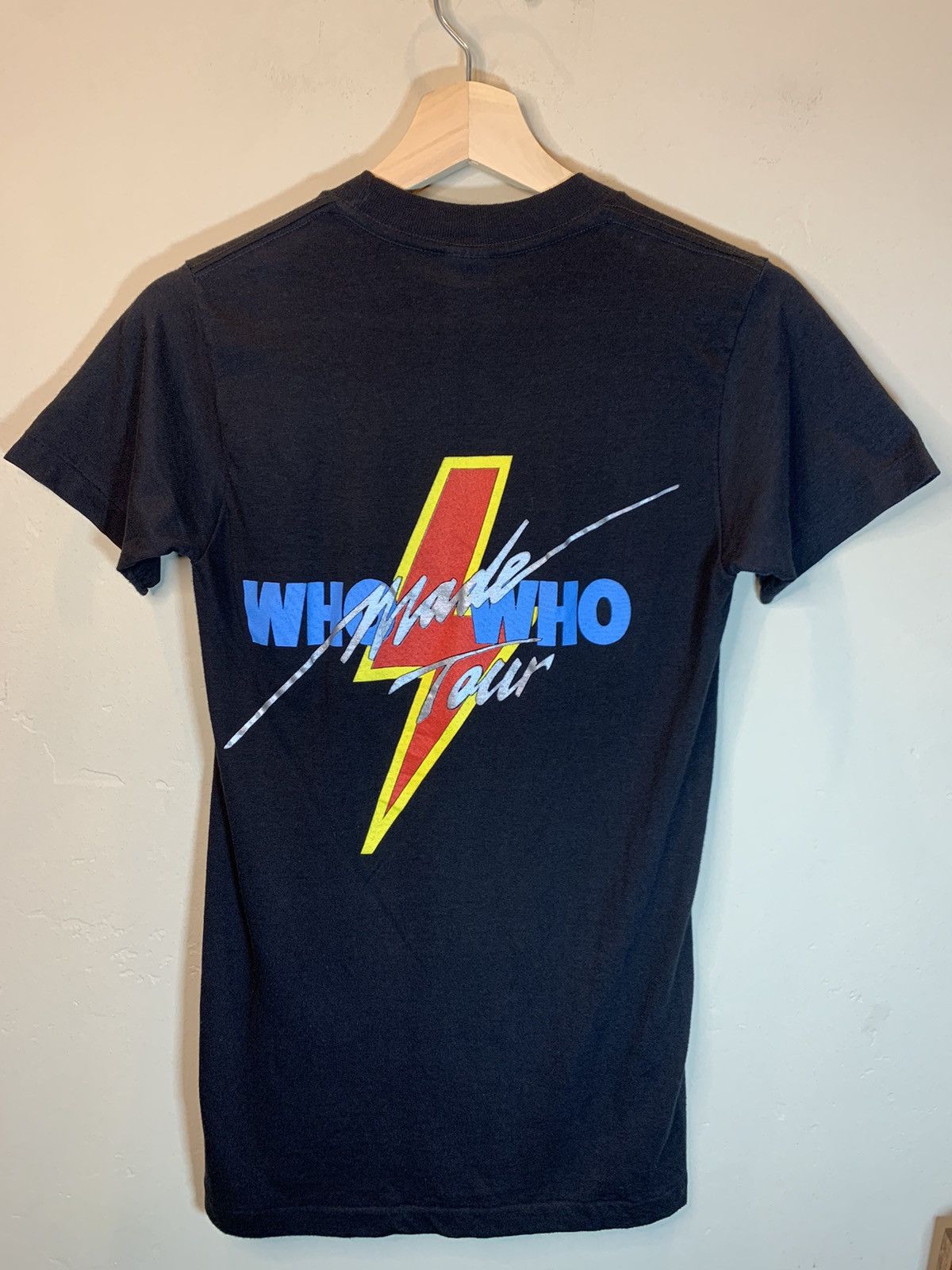 AC/DC × Band Tees × Vintage *RARE* Vintage 1986 AC/DC Who Made Who Single Stitch T-Shirt Size US S / EU 44-46 / 1 - 2 Thumbnail