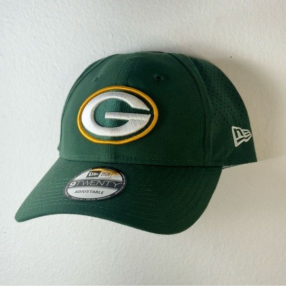 NFL NWT NEW ERA GREEN BAY PACKERS NFL LASER CUT MESH TRAINING CO Size ONE SIZE - 3 Thumbnail