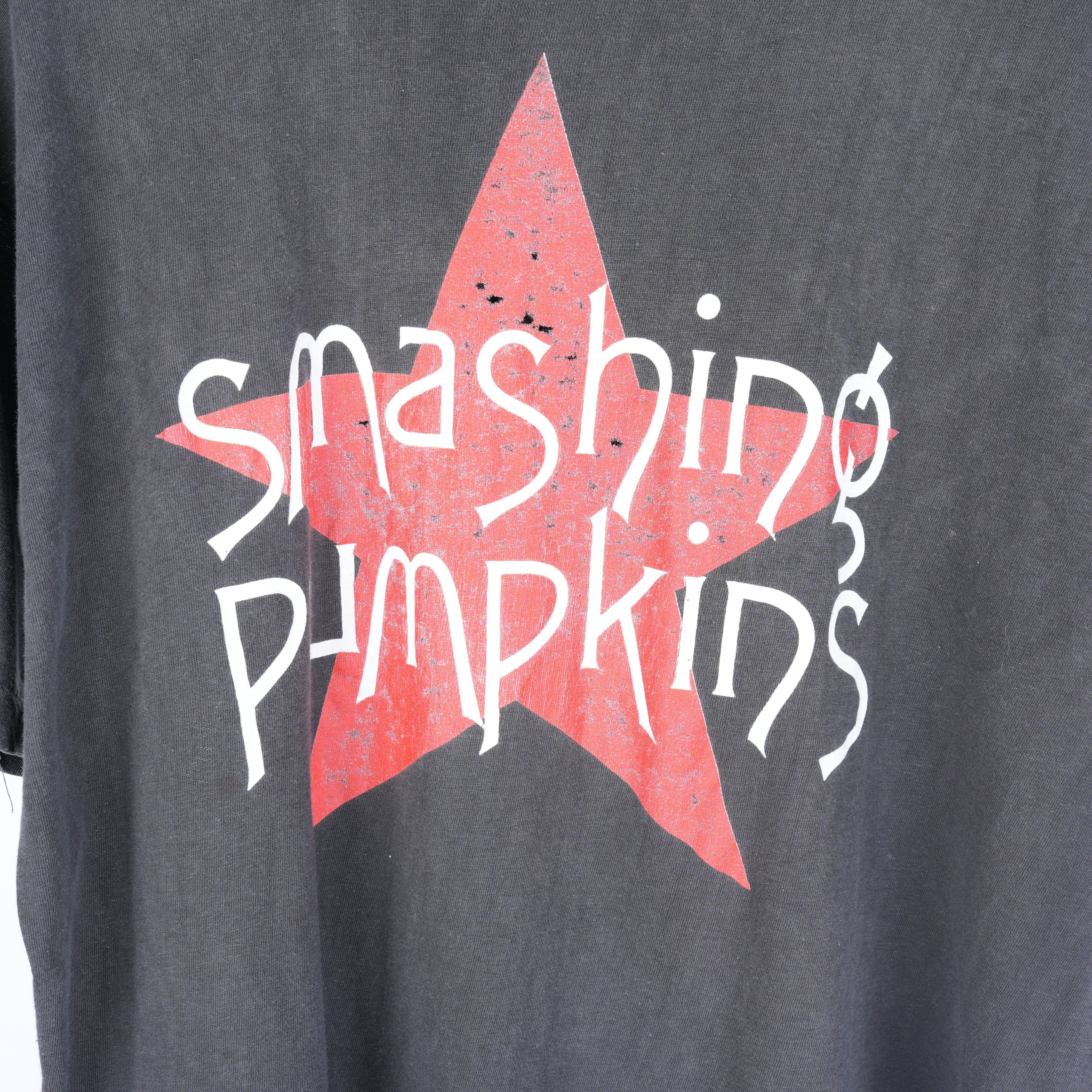 Vintage VINTAGE 90'S SMASHING PUMPKINS RED STAR TEE Size US L / EU 52-54 / 3 - 8 Thumbnail