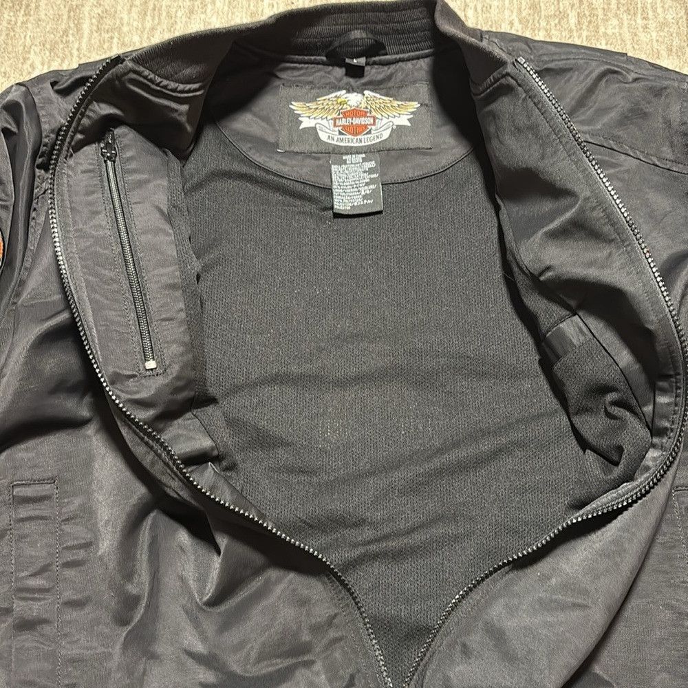 Harley Davidson Harley Davidson Jacket Large Bomber style Nylon Black Size US L / EU 52-54 / 3 - 6 Thumbnail