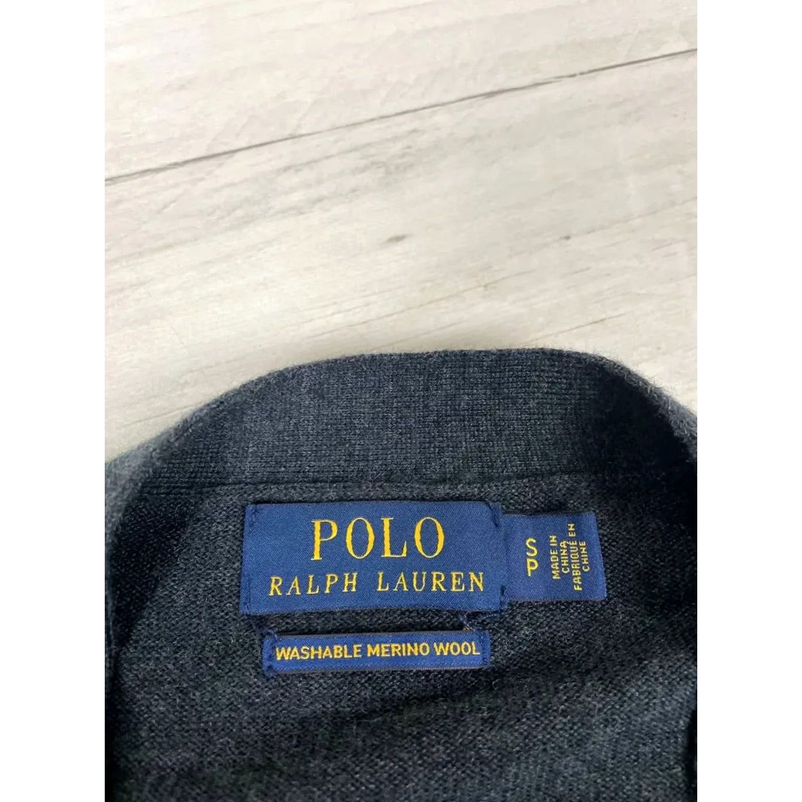 Polo Ralph Lauren VINTAGE Polo Ralph Lauren Sweater Cardigan Men Size S Grey Wool Old Money Size US S / EU 44-46 / 1 - 6 Thumbnail