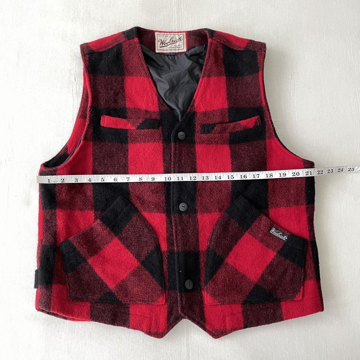 Woolrich Woolen Mills Vintage Woolrich Buffalo Plaid Wool Vest Rugged Outdoorwear Size US L / EU 52-54 / 3 - 7 Thumbnail