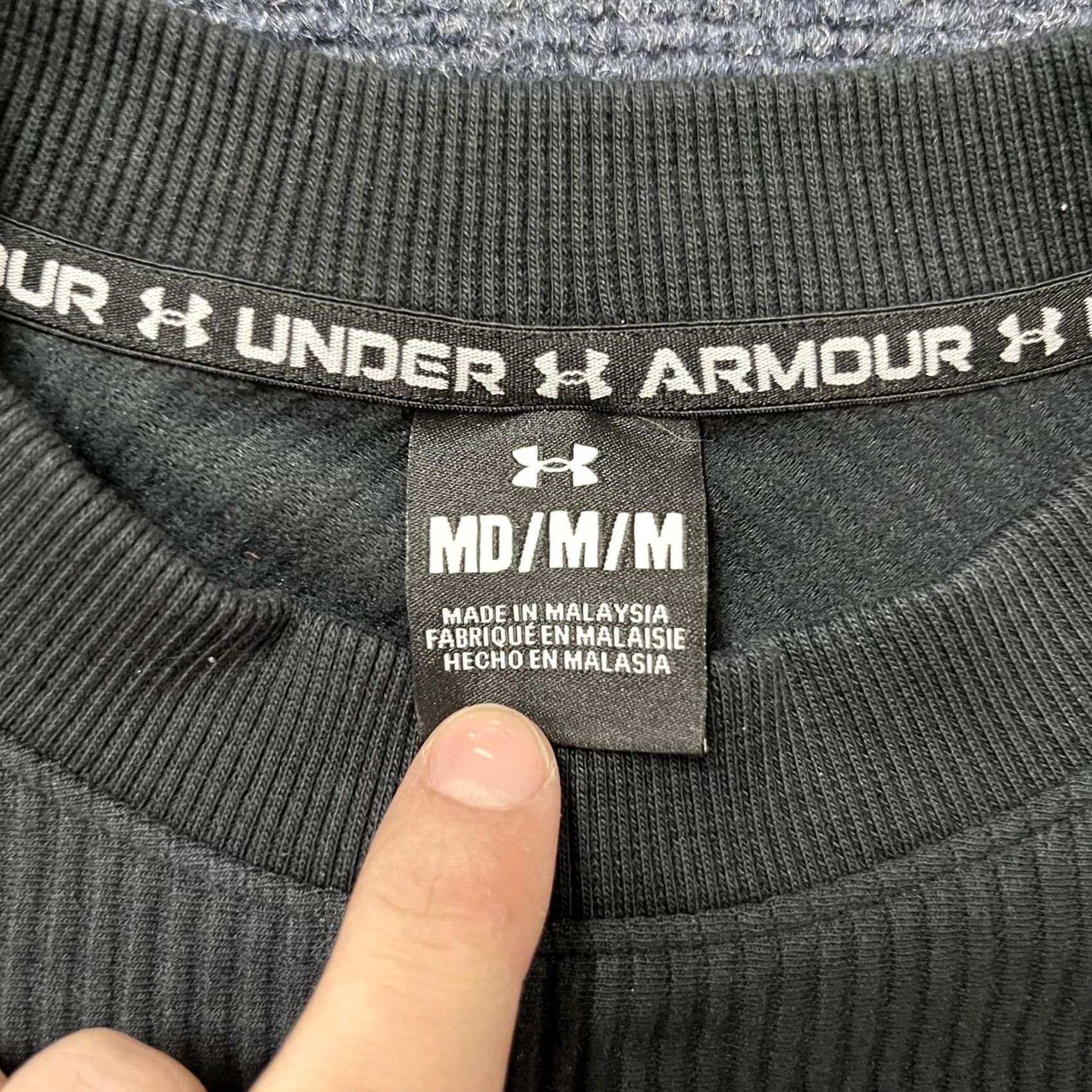 Under Armour Under Armour Sweatshirt Mens Medium Black Ribbed Knit Side Zip Pullover Crewneck Size US M / EU 48-50 / 2 - 2 Thumbnail