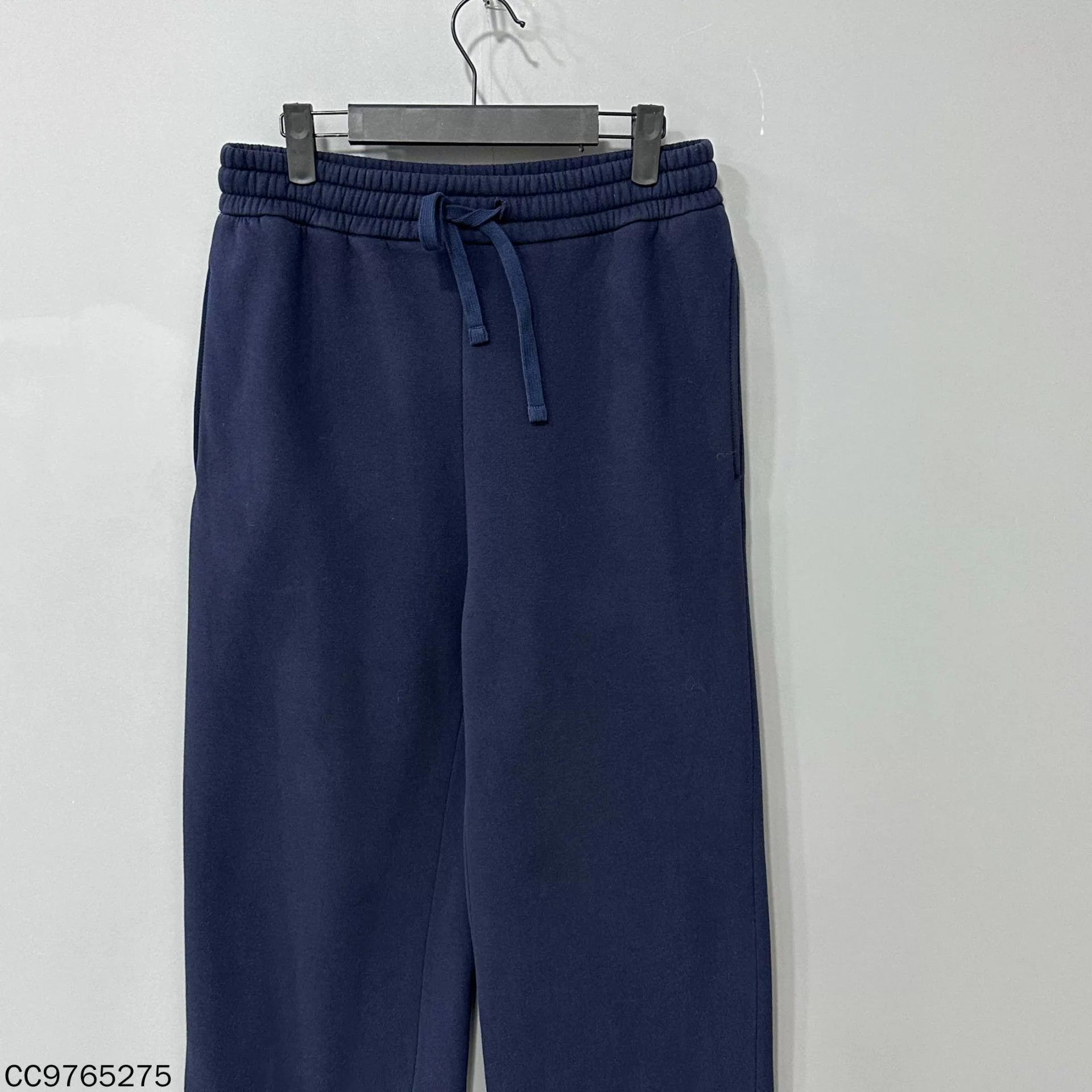 Gucci GUCCI leather tag logo 99 new XS casual pants Size US 27 - 1 Thumbnail