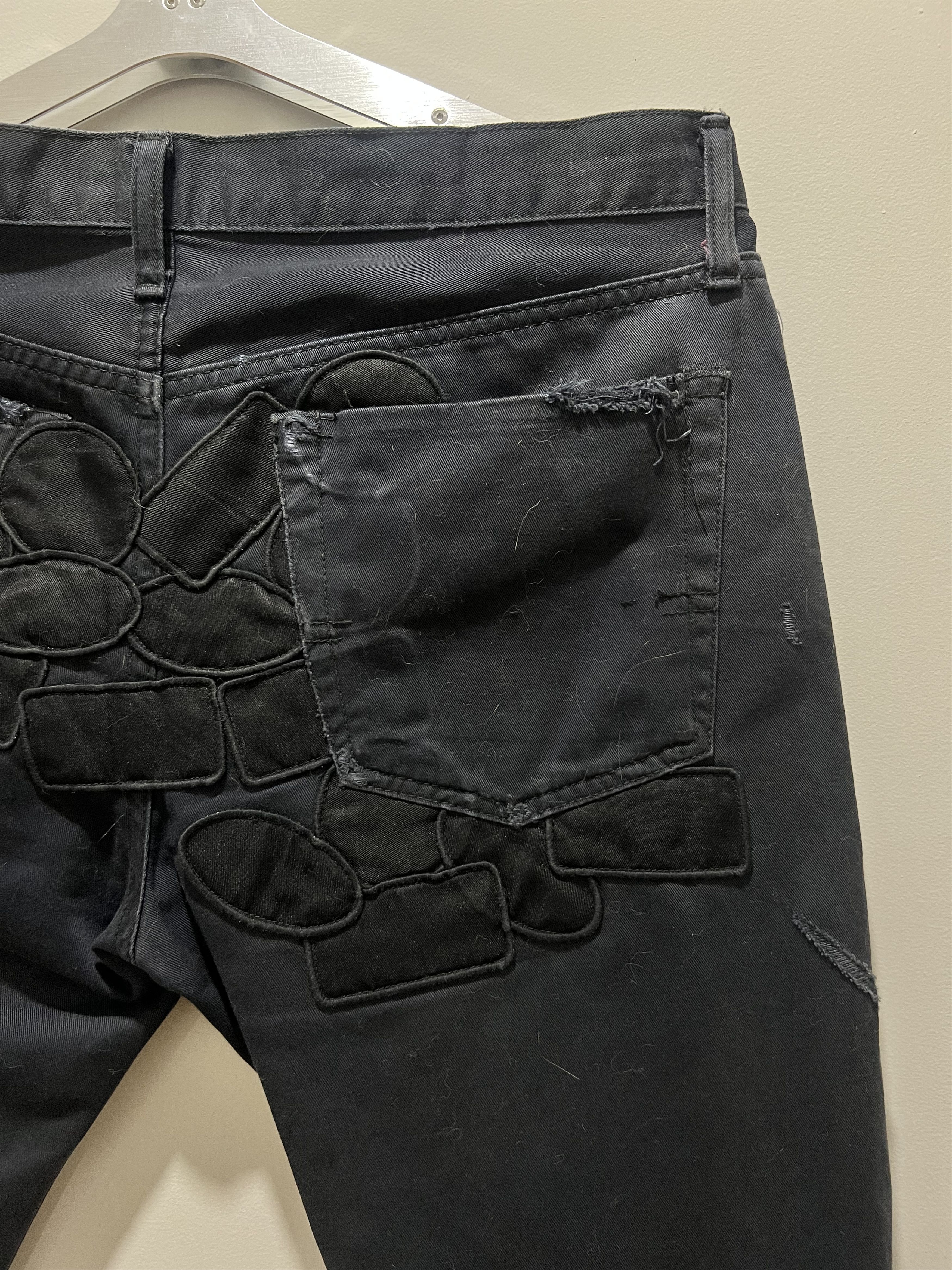 Undercover SS05 Graffiti Patch Distressed Dark Navy Twill Jeans Size US 32 / EU 48 - 1 Thumbnail