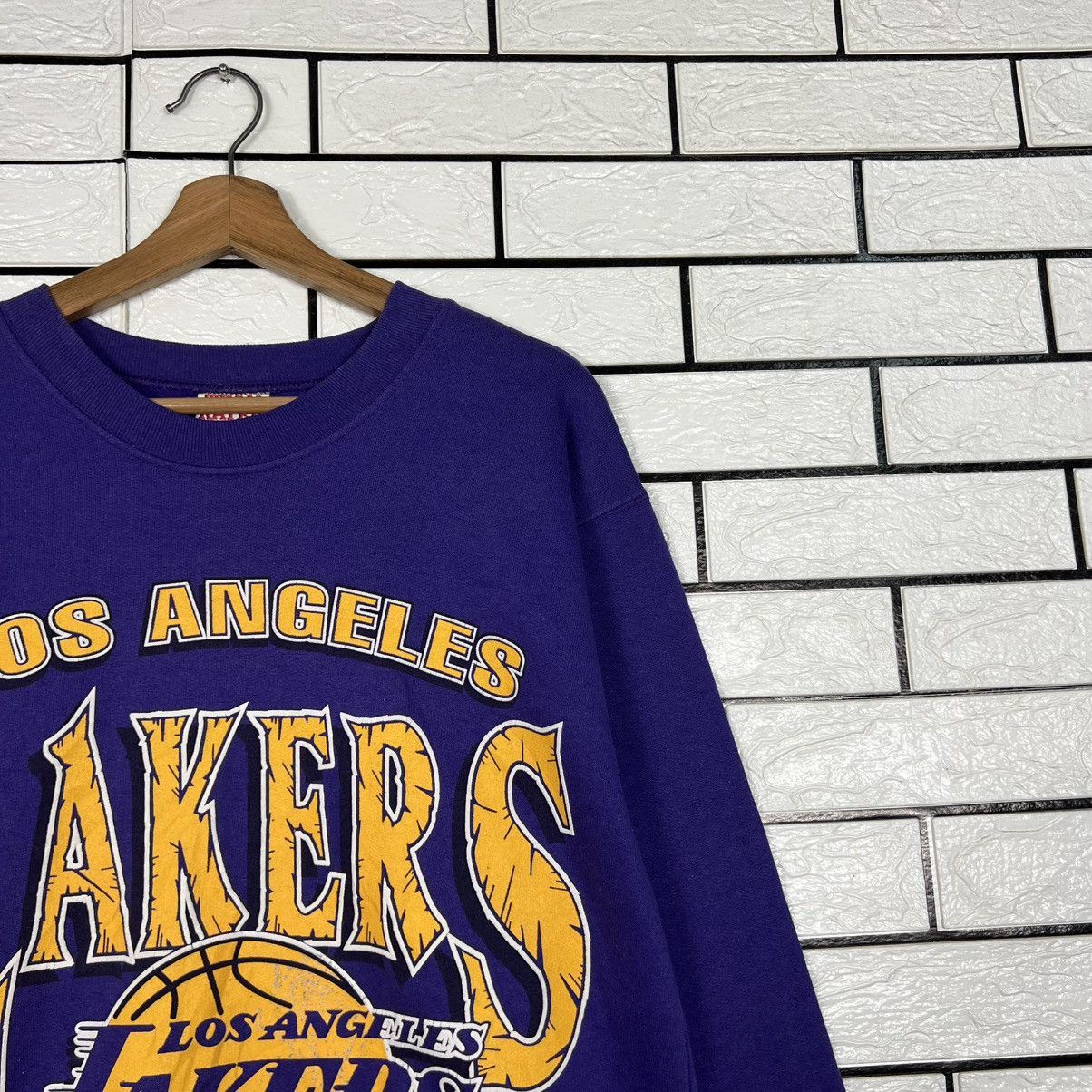 NBA Vintage 90’s NBA Los Angeles Lakers Sweatshirt #4227-C193 Size US M / EU 48-50 / 2 - 7 Thumbnail