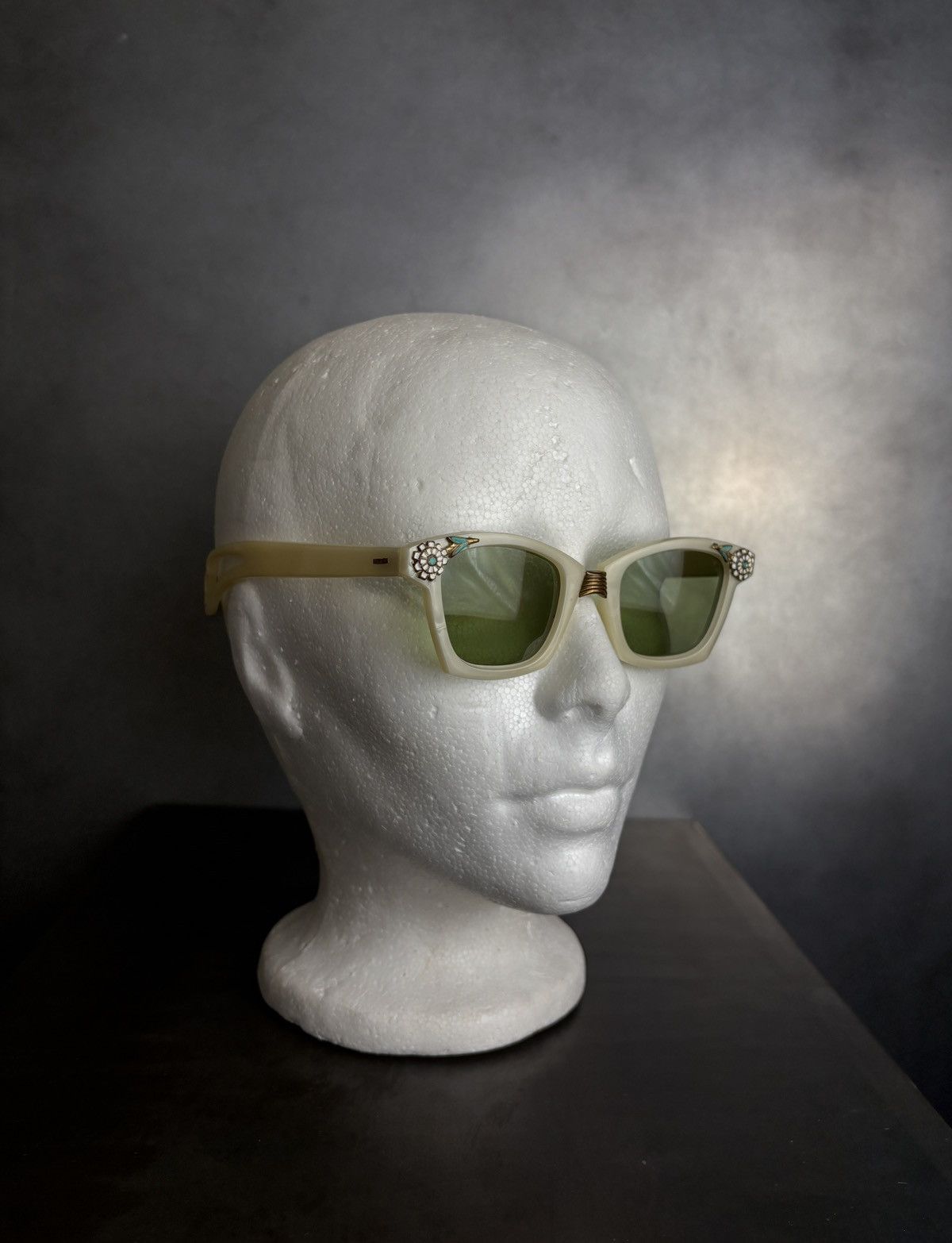 Other × Vintage 1950s Sunglasses True Vintage Jewelled Western Turanette MCM Size ONE SIZE - 21 Thumbnail