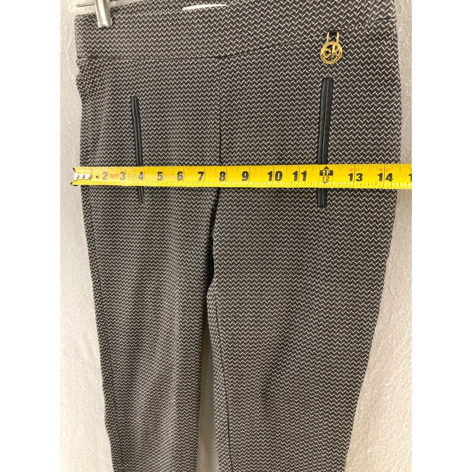 Calvin Klein Calvin Klein Pants Womens 0 Classic Fit Zip Pockets Stretch Size 25" / US 0 / IT 36 - 3 Thumbnail