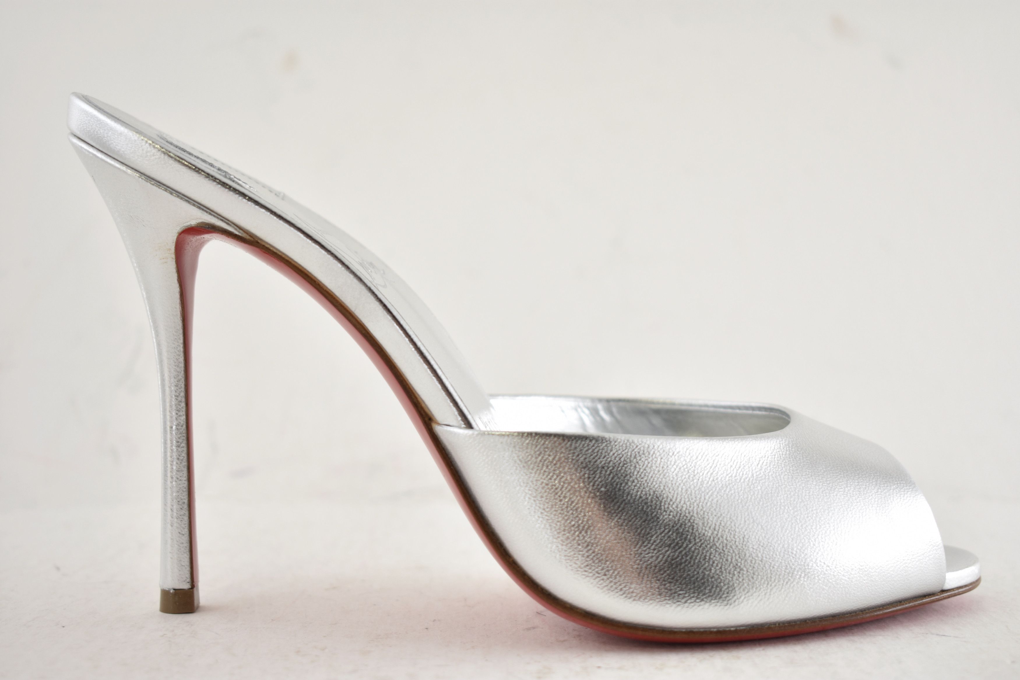 Christian Louboutin Me Dolly 100 Silver Nappa Backless Sandal Mule Heel Pump 39 Size US 9 / IT 39 - 2 Thumbnail