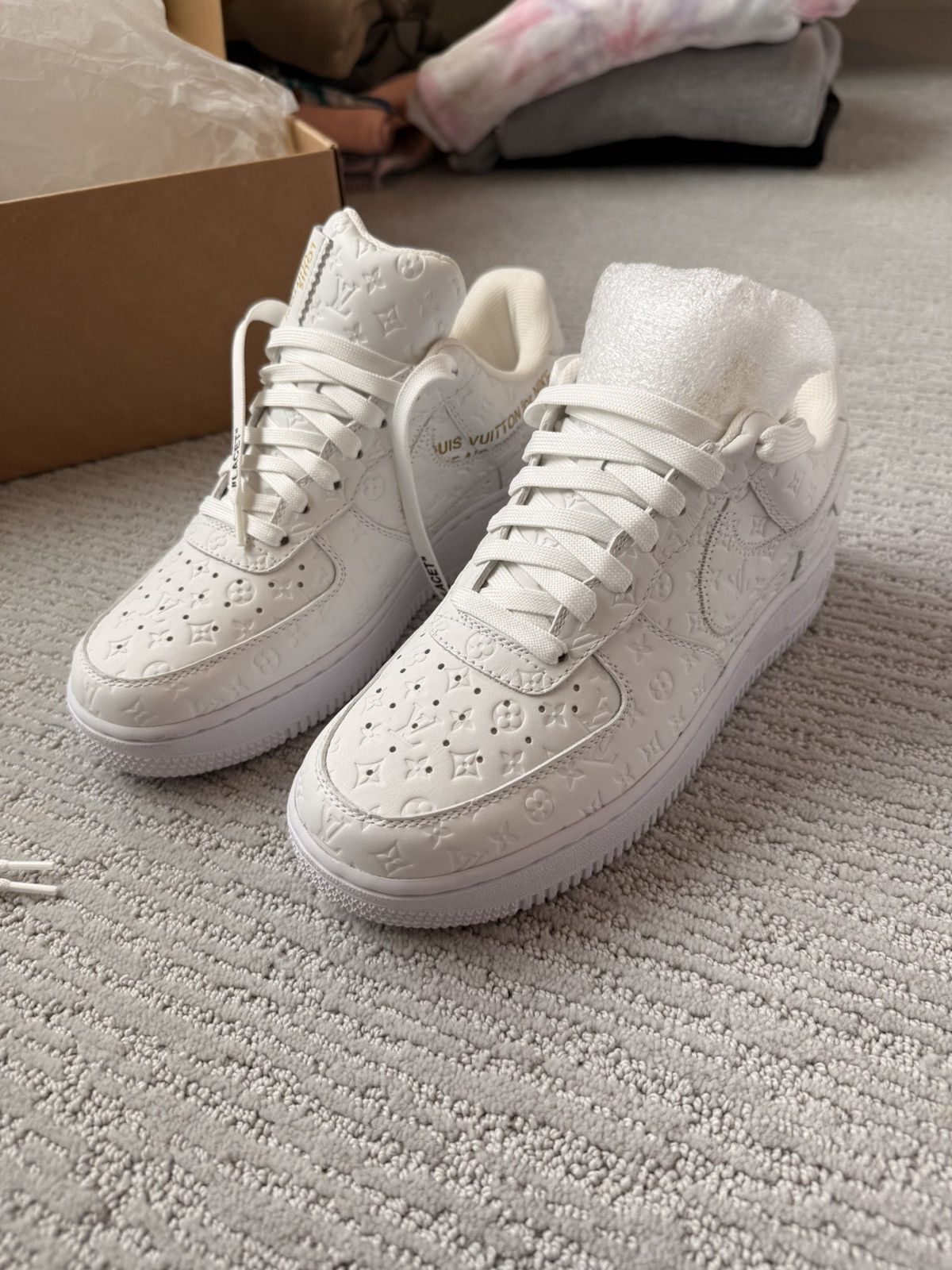 Louis Vuitton Louis Vuitton Nike Air Force 1 Low Size US 6.5 / EU 39-40 - 17 Thumbnail