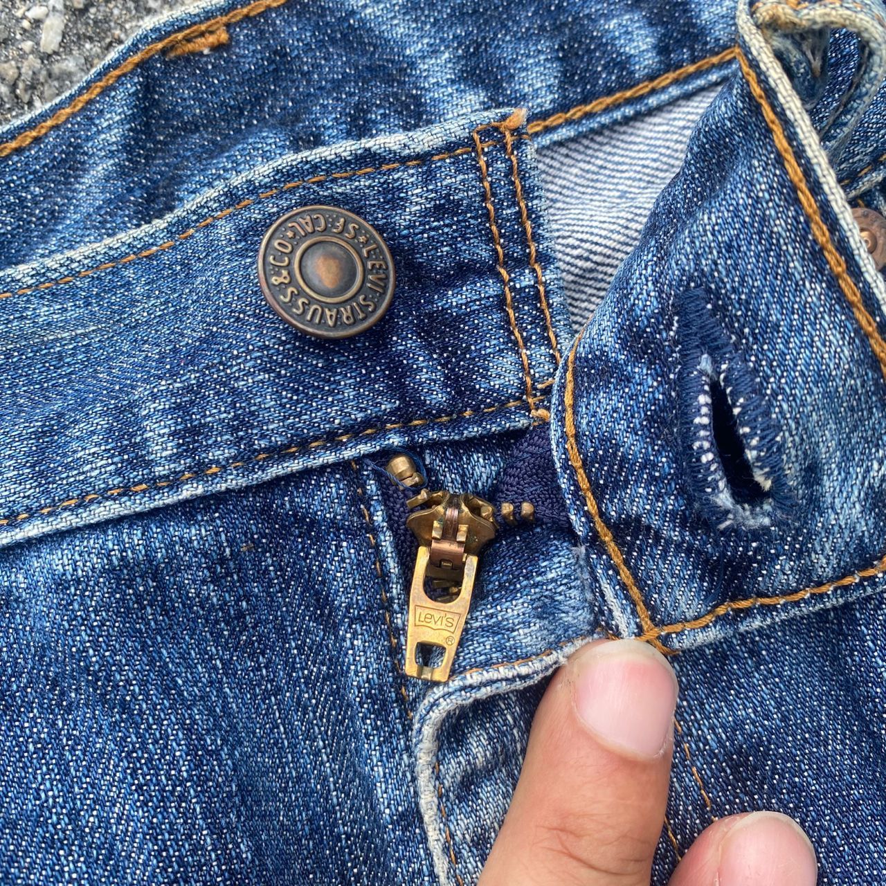 Levi's Vintage Levis 516 Flare Distressed Denim Size US 31 - 17 Thumbnail