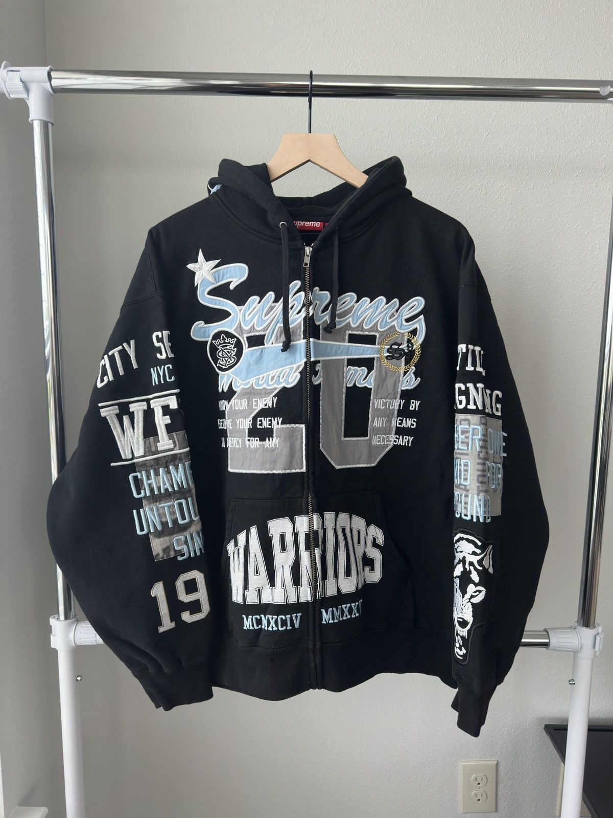 Supreme Supreme Warriors Applique Zip Up Hoodie Black Size US L / EU 52-54 / 3 - 1 Thumbnail