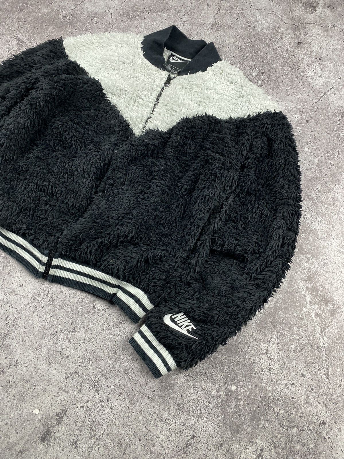 Nike Nike sportswear swoosh Sherpa jacket Size M / US 6-8 / IT 42-44 - 2 Thumbnail