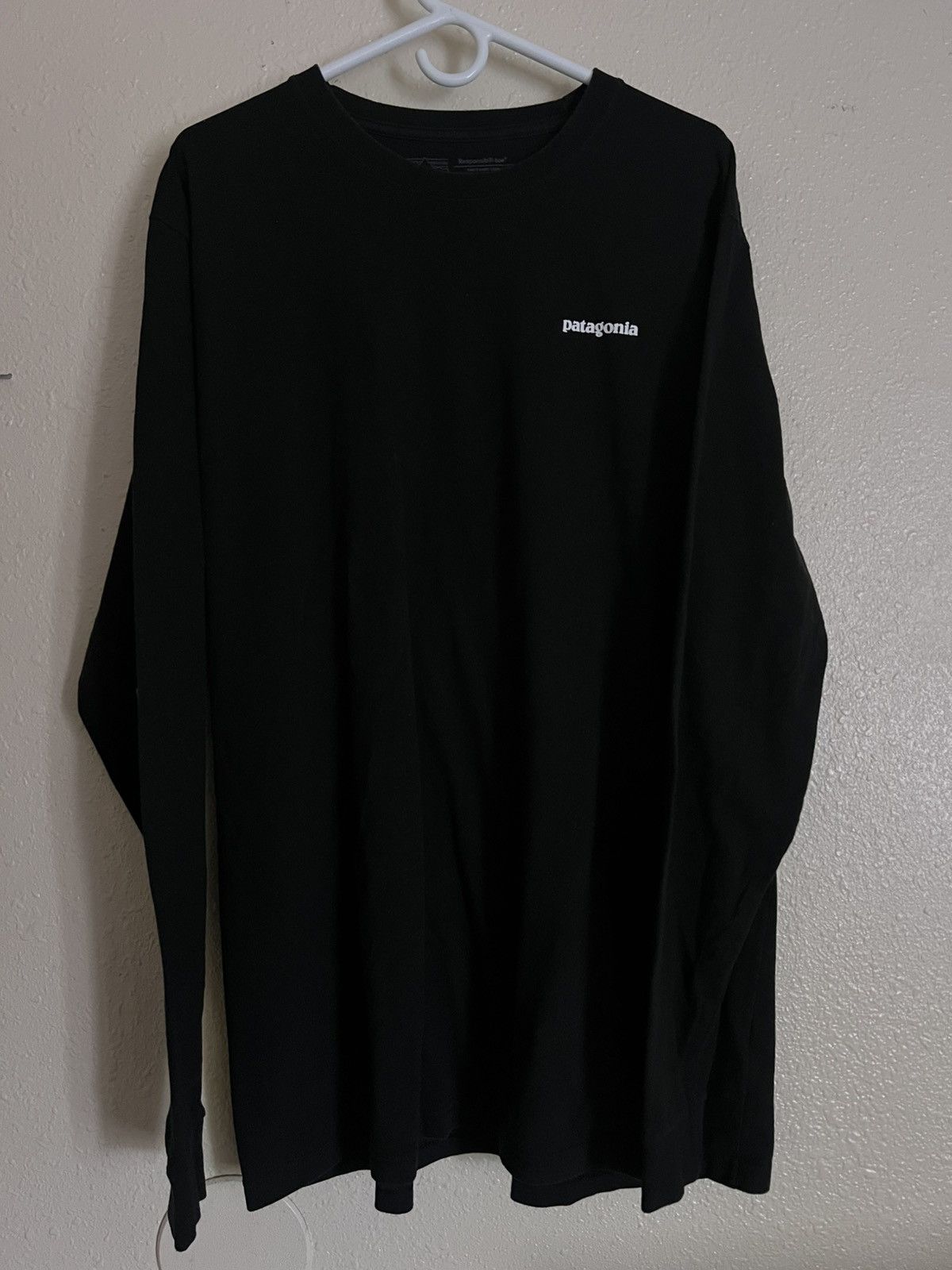 Patagonia Patagonia long sleeve big logo shirt Size US XXL / EU 58 / 5 - 2 Thumbnail